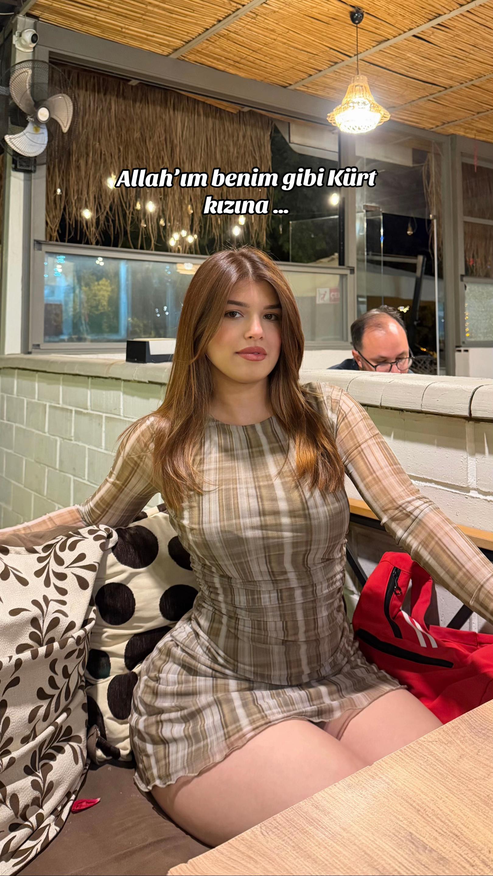 @Rojda Argun