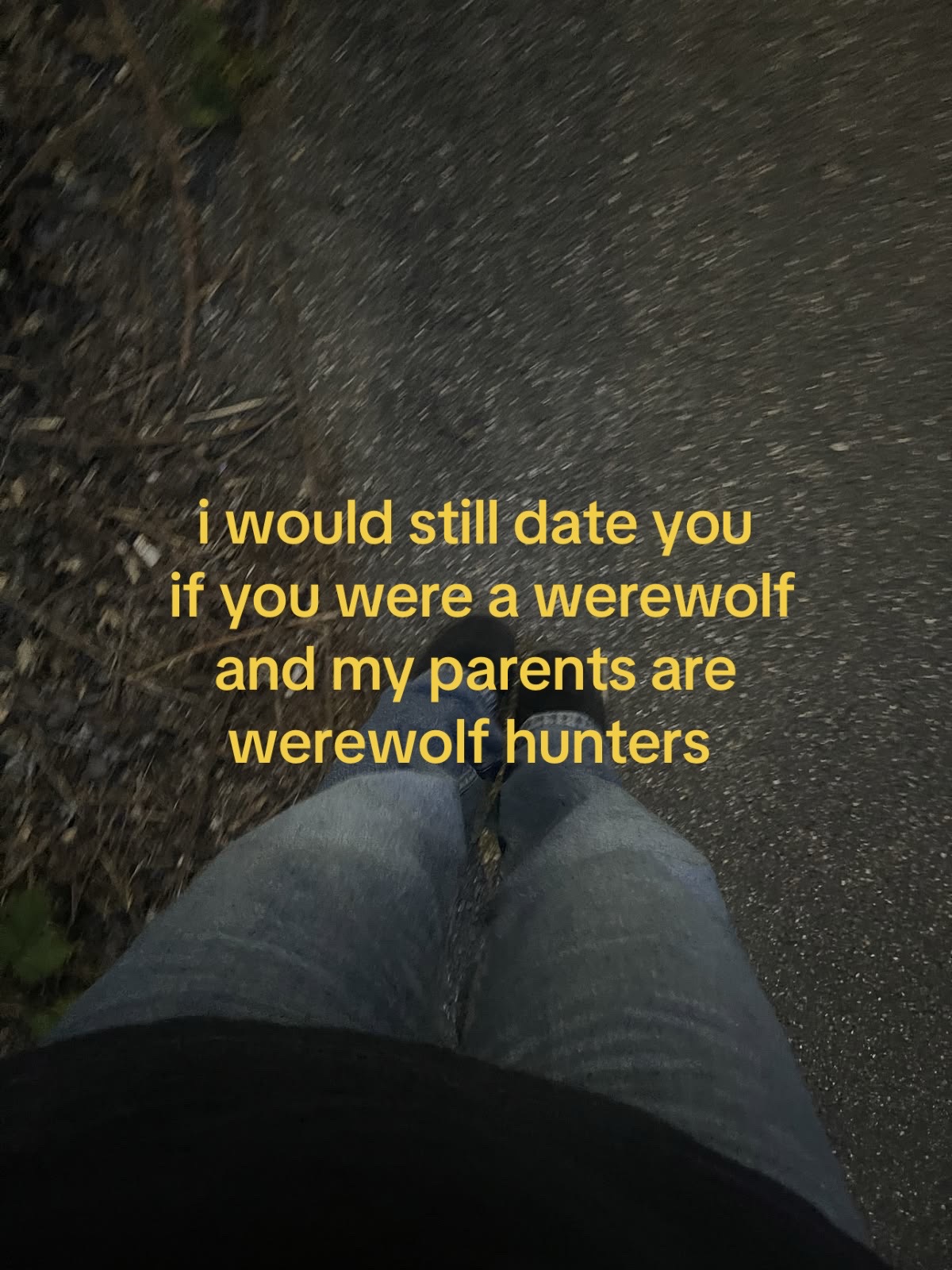 @???