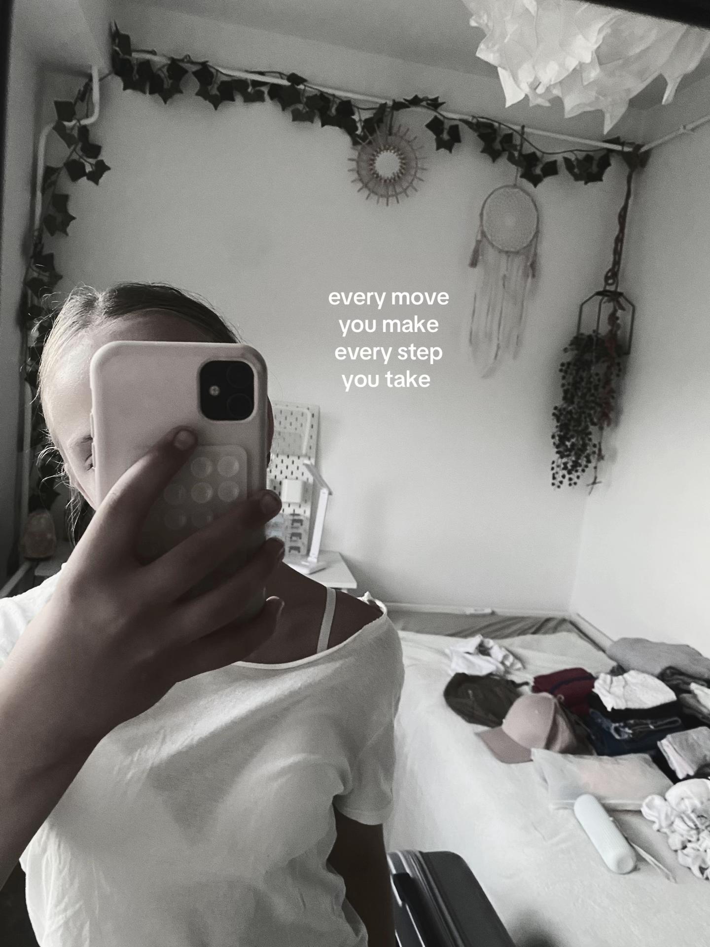 @𝐏𝐨𝐥𝐚'𝐒.𝐬𝐥𝐨𝐩❀