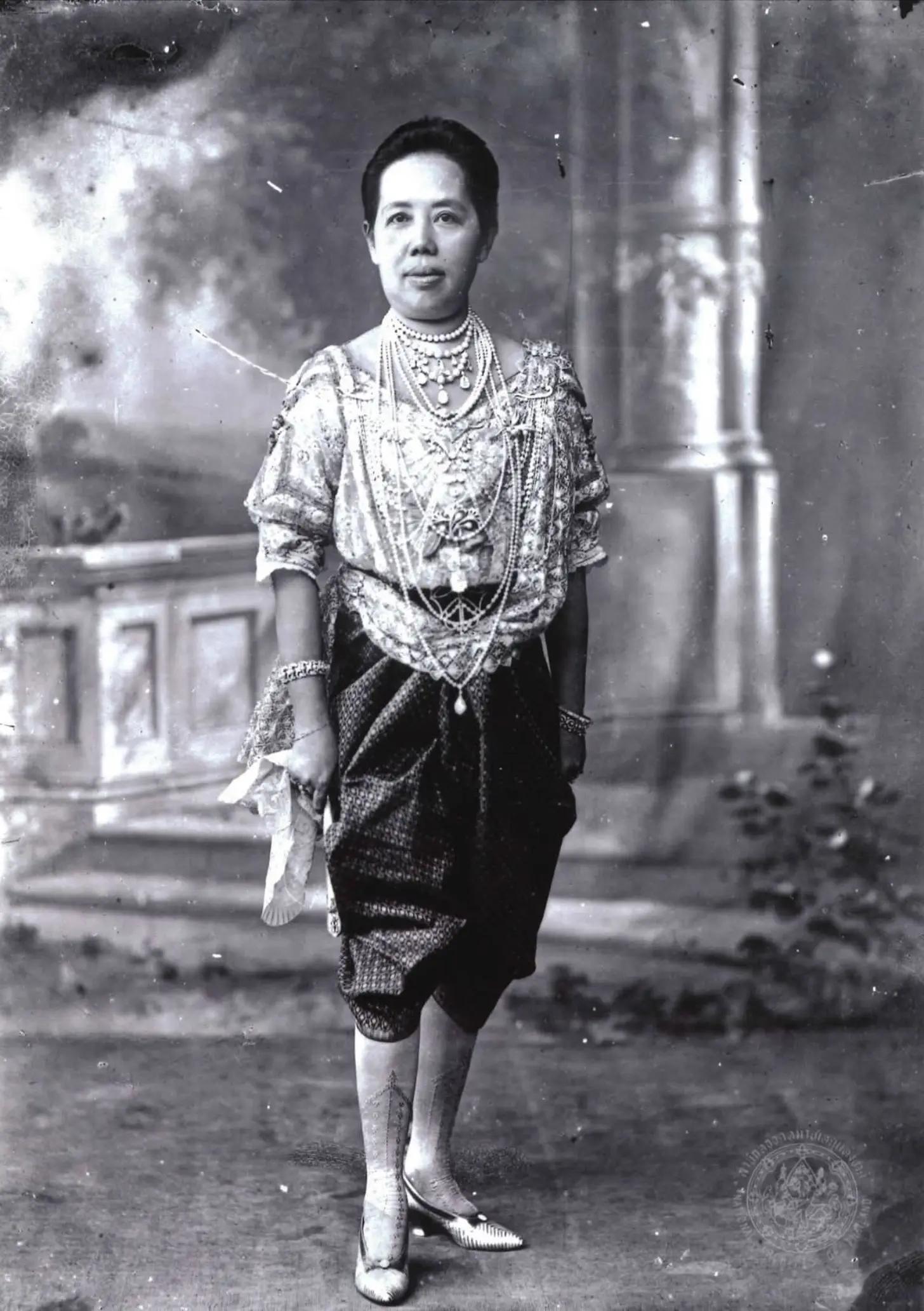 @Anuchit Tan Sinsombu