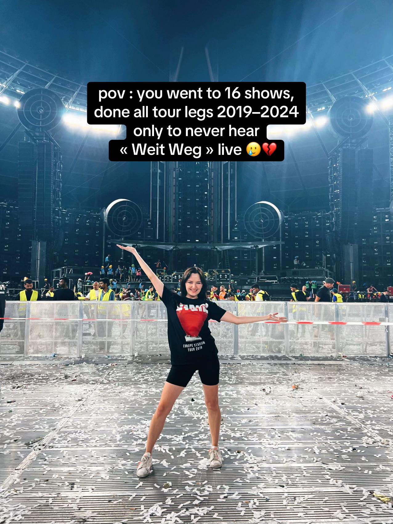 @Elina