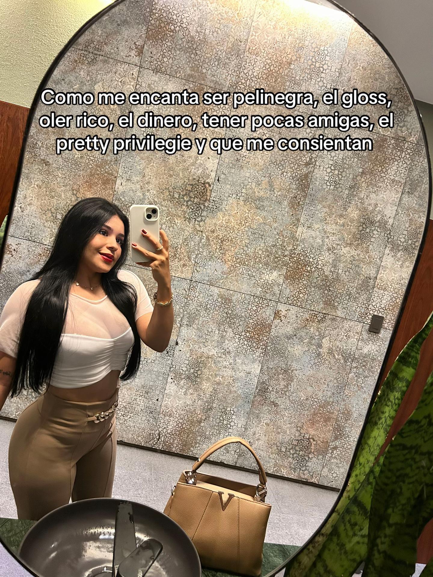 @𝓛𝓮𝓲𝓭𝔂 𝓣𝓪𝓽𝓲𝓪𝓷𝓪✨
