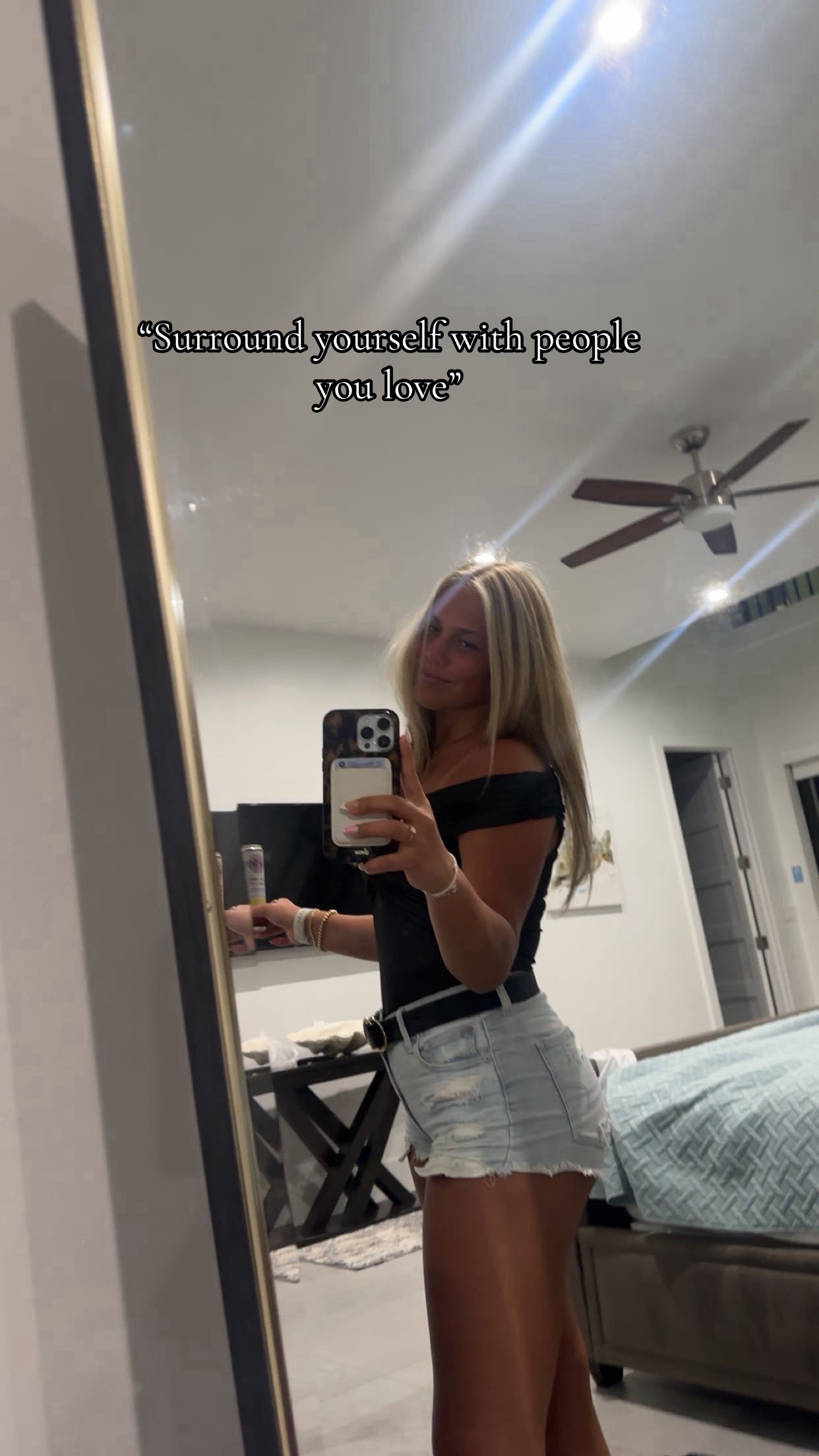 @macyvr
