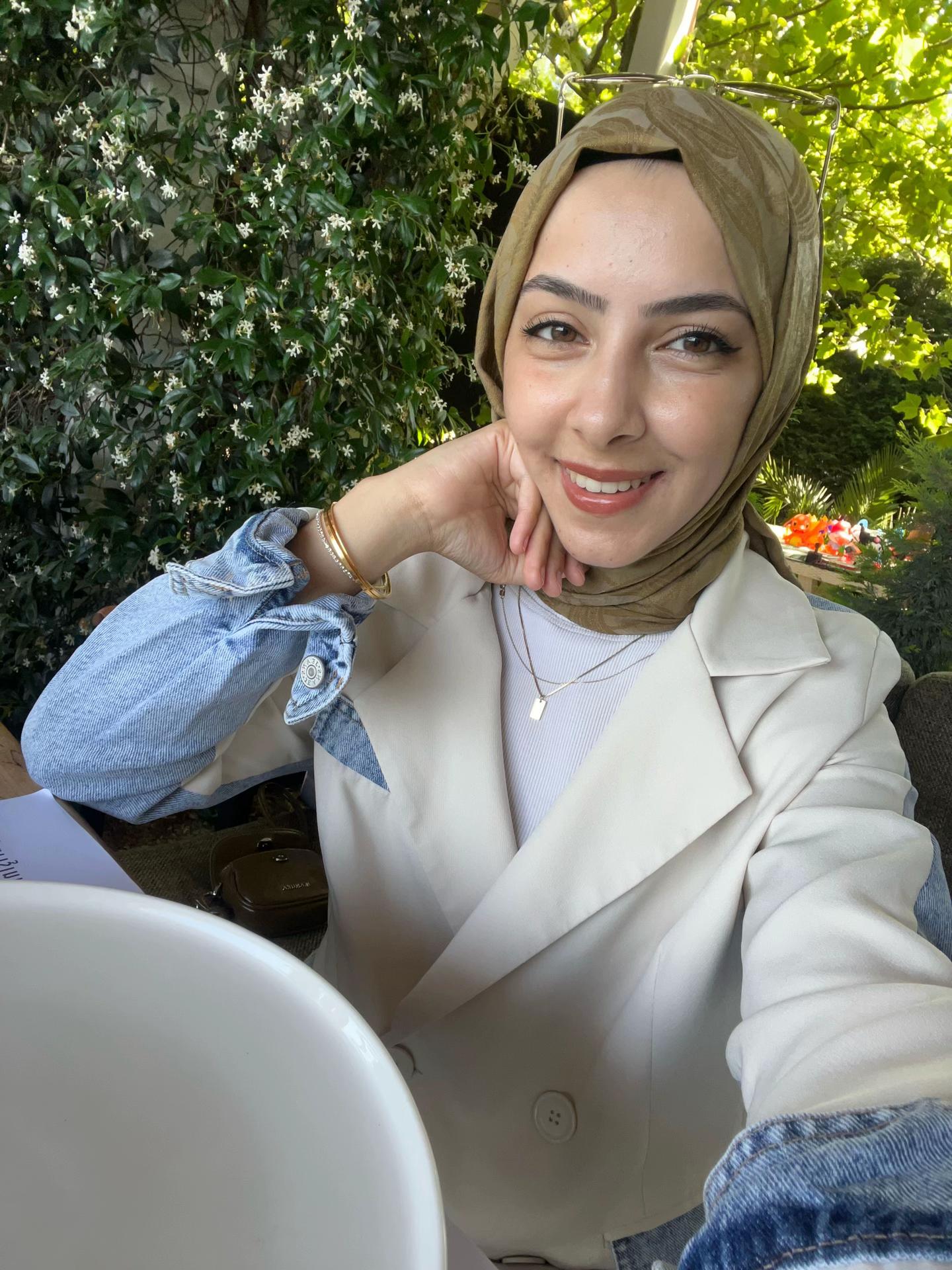@Hatice Şimay