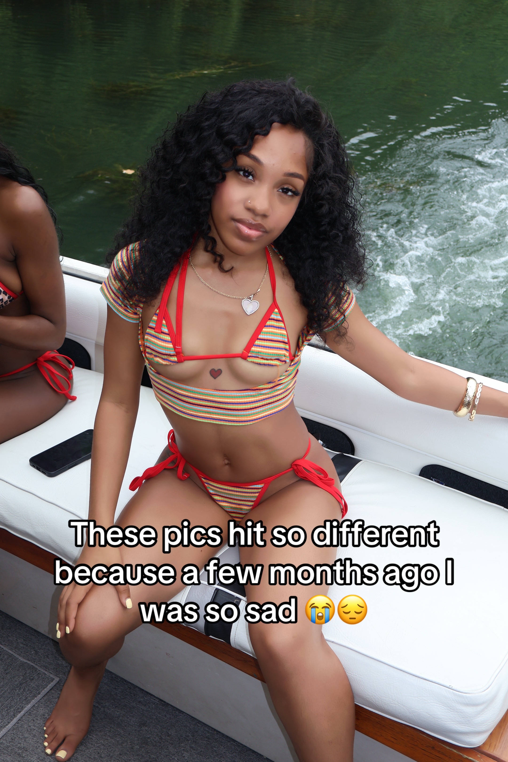 @Icedbyniya._