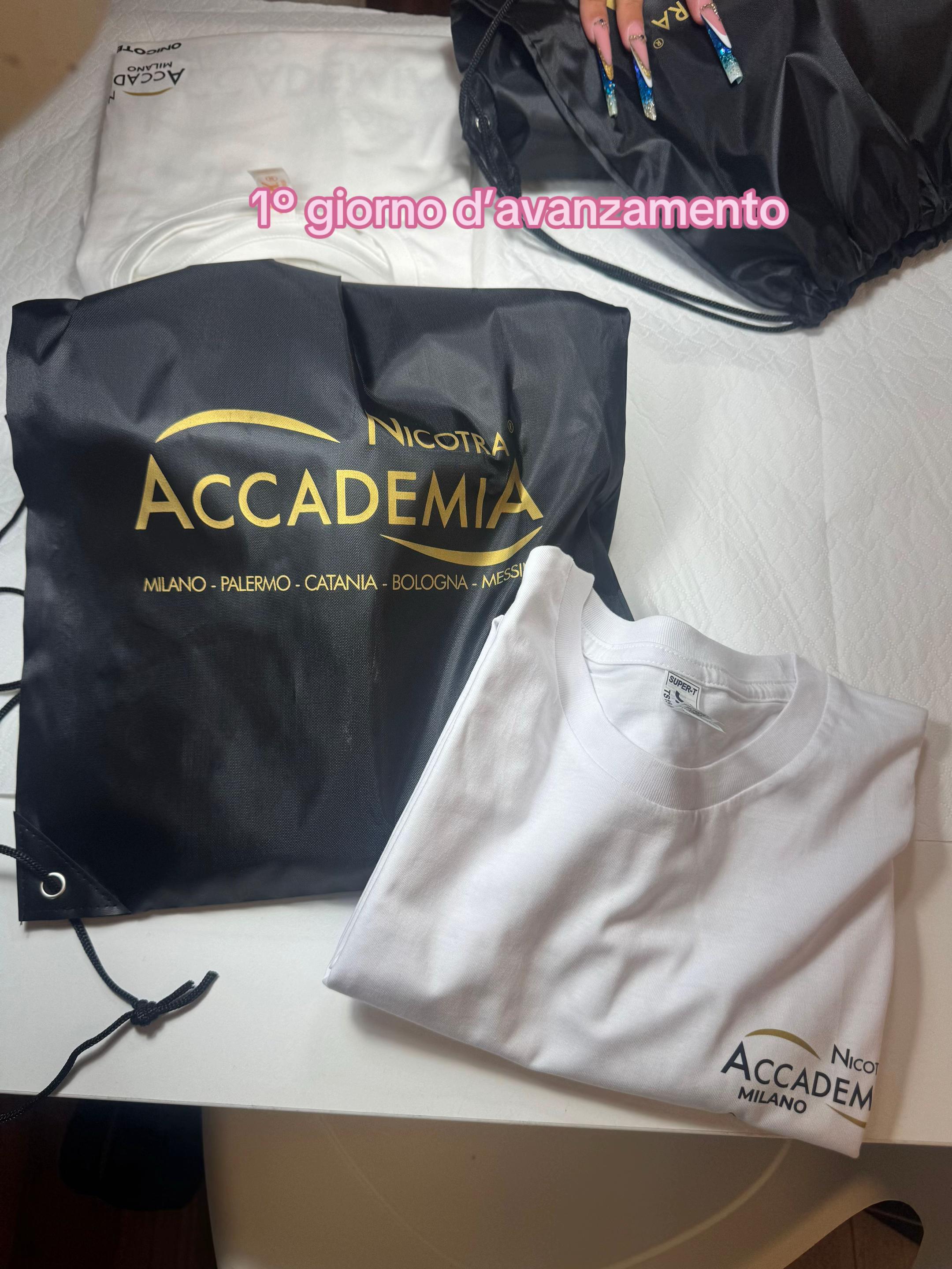 @meminails_
