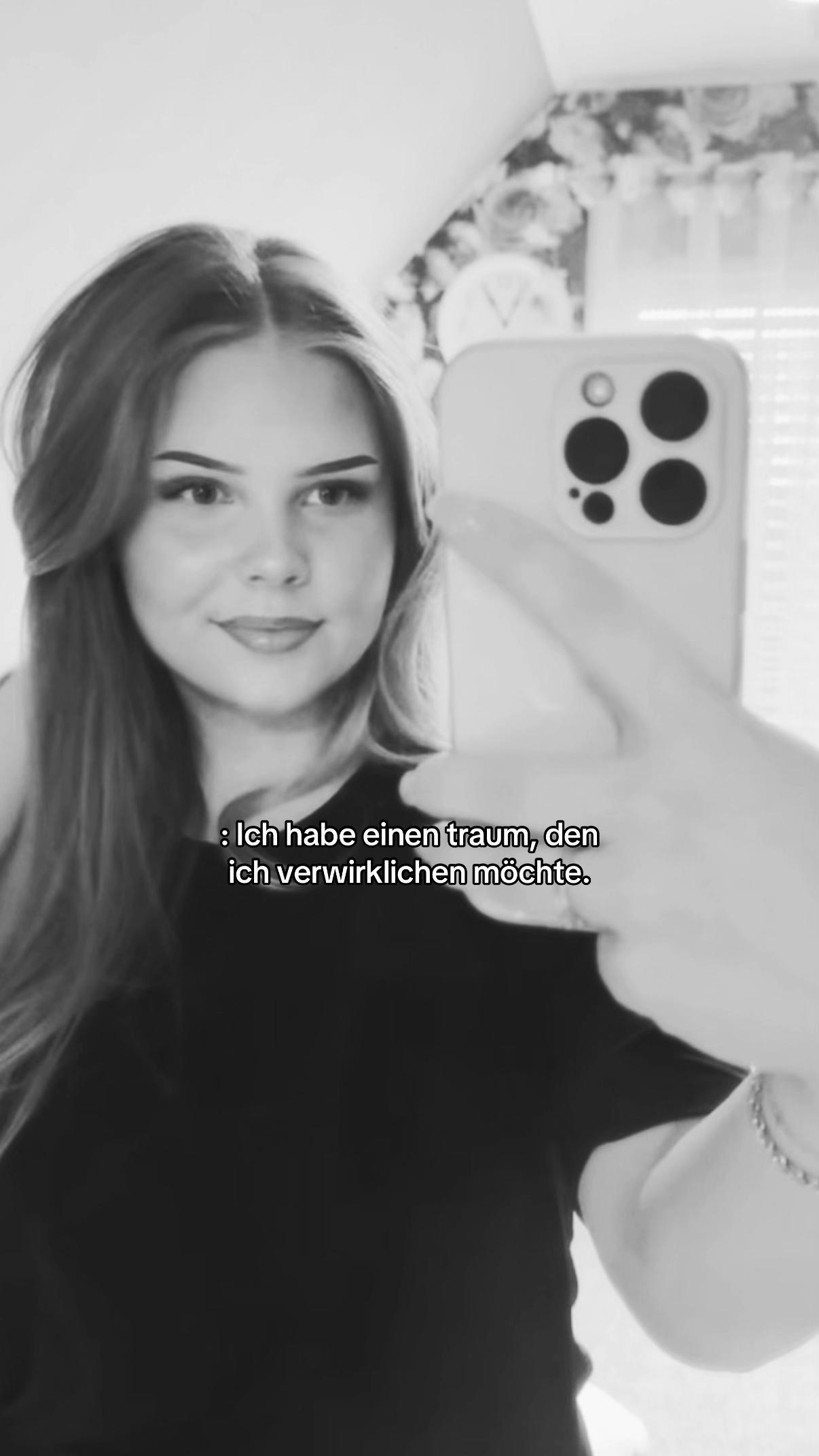 @- ❀ -