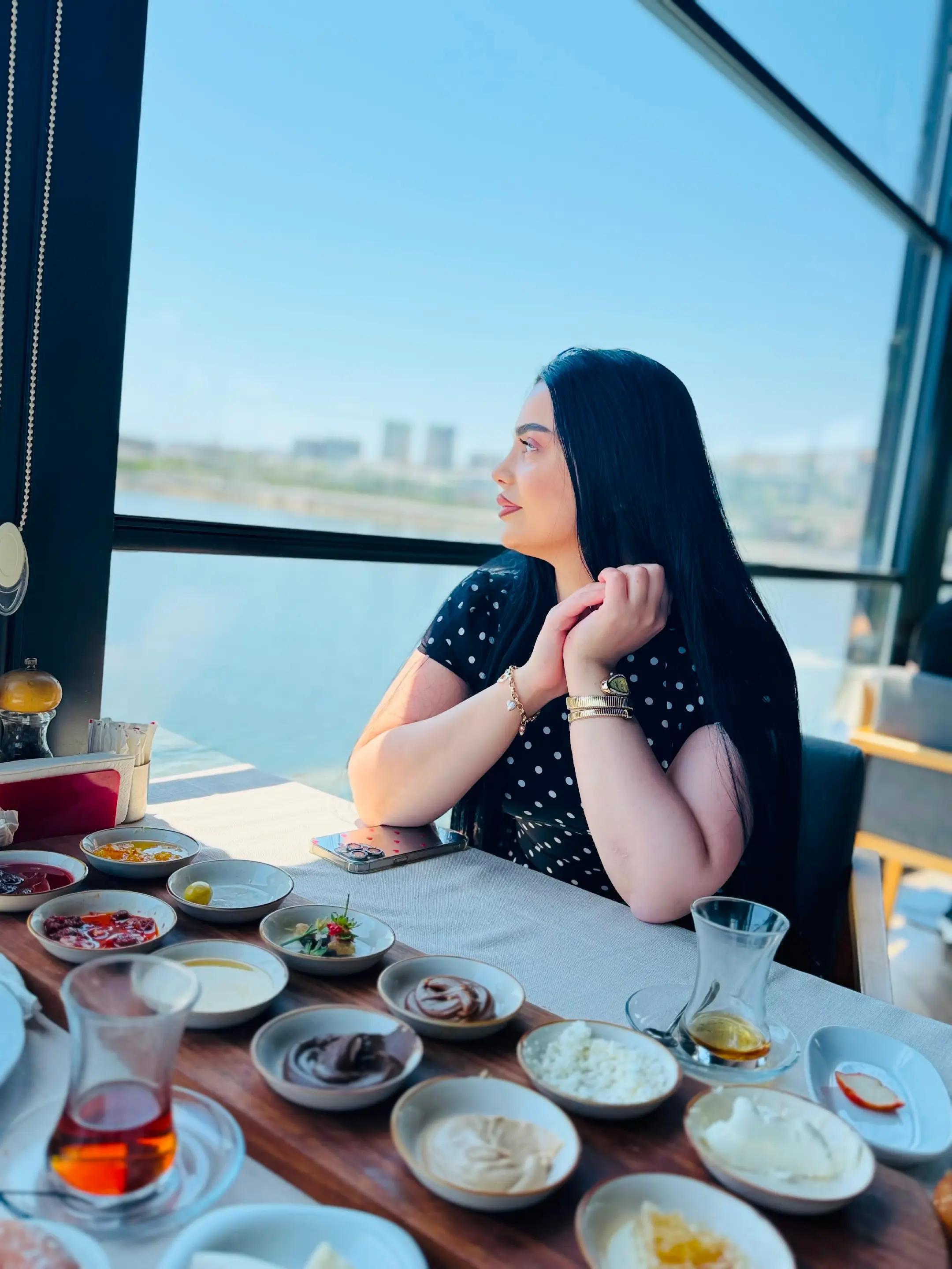 @Lor/Rinoloq/Dr. Şəhla Həsənova