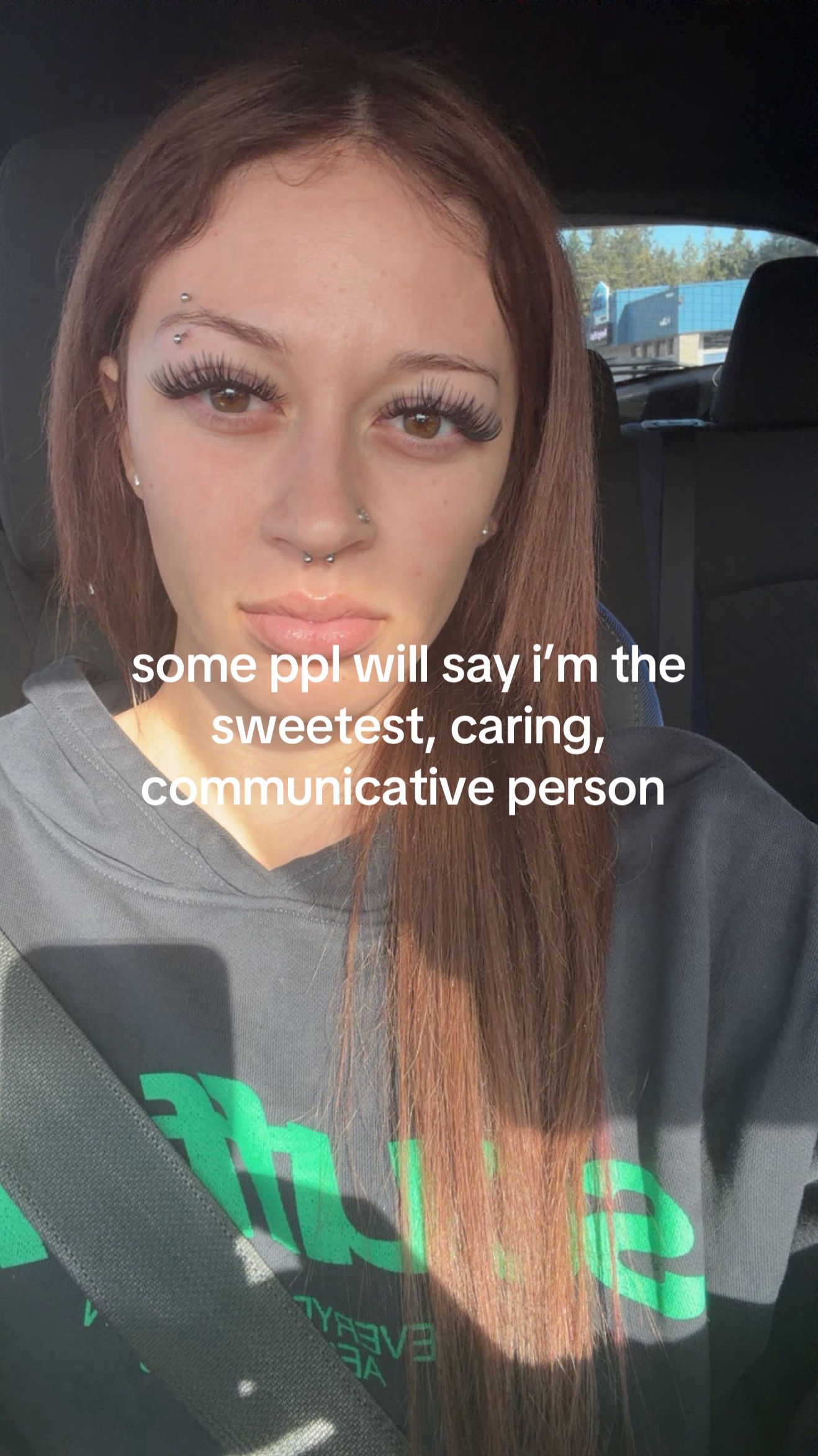 @️