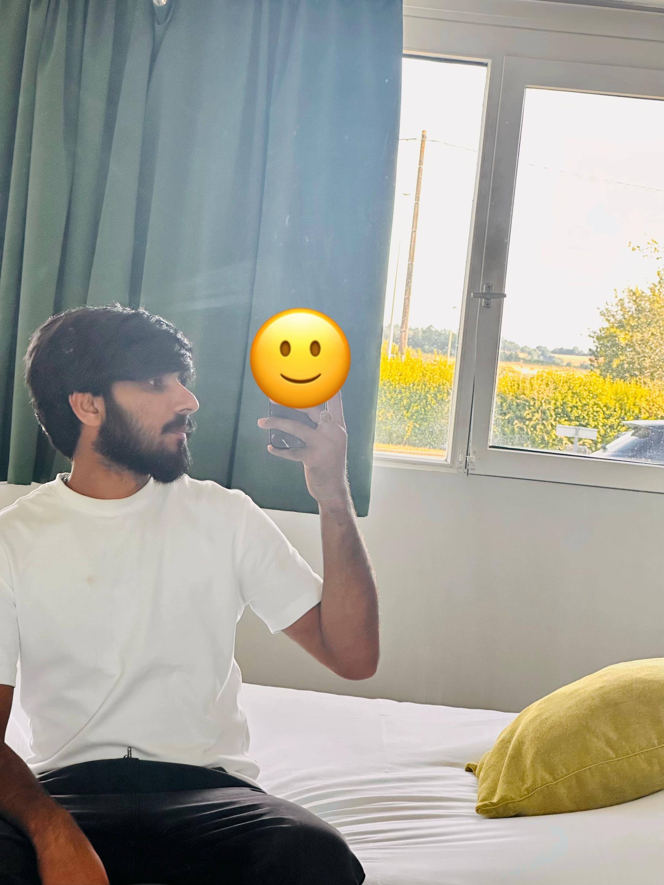@𝐍𝐨𝐦𝐢 𝐆𝐨𝐧𝐝𝐚𝐋[نواب کا]