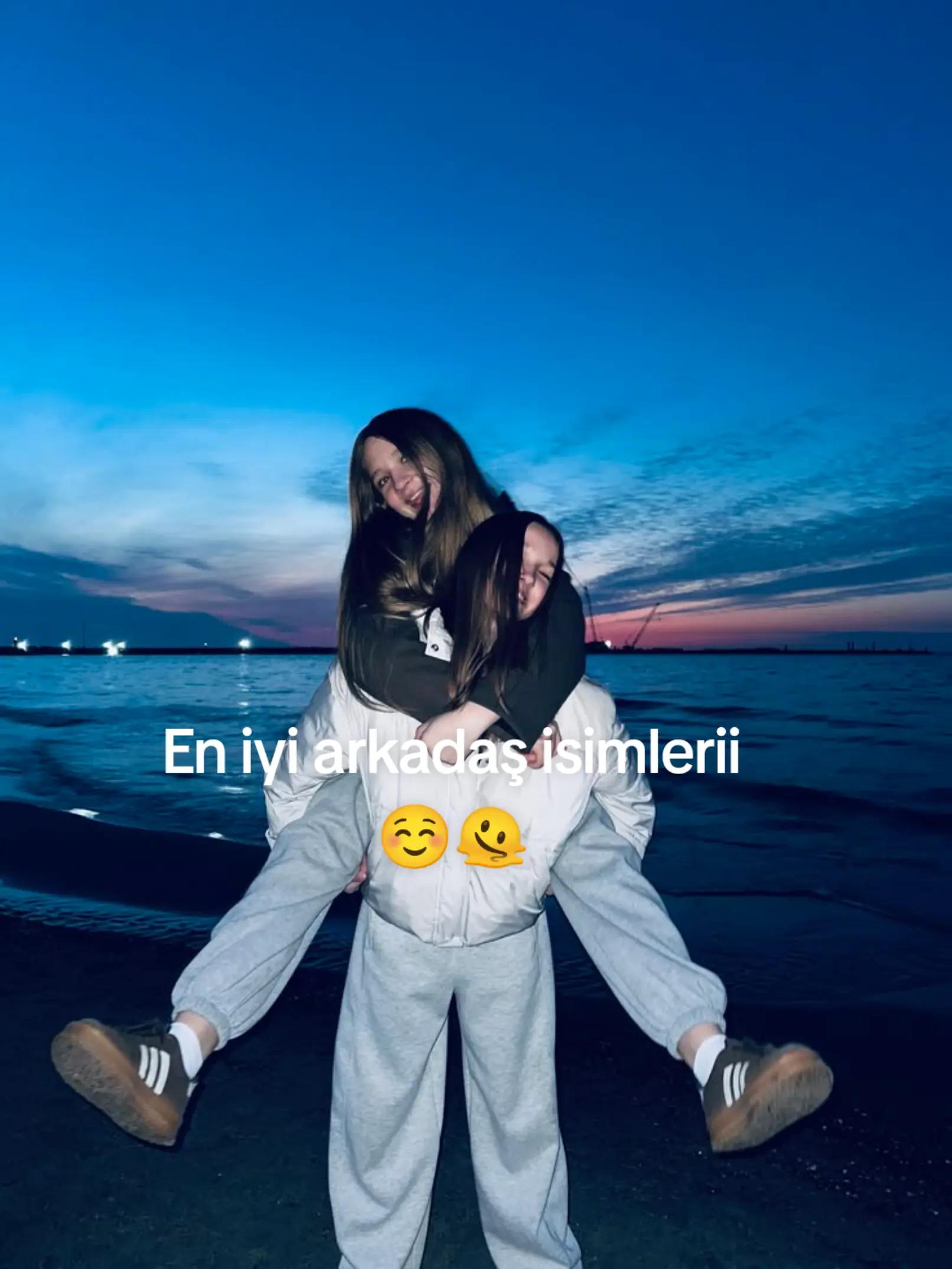 @𖦹。🦀⭑𝓔𝓭𝓪𝓪𝓪₊˚ 🦢