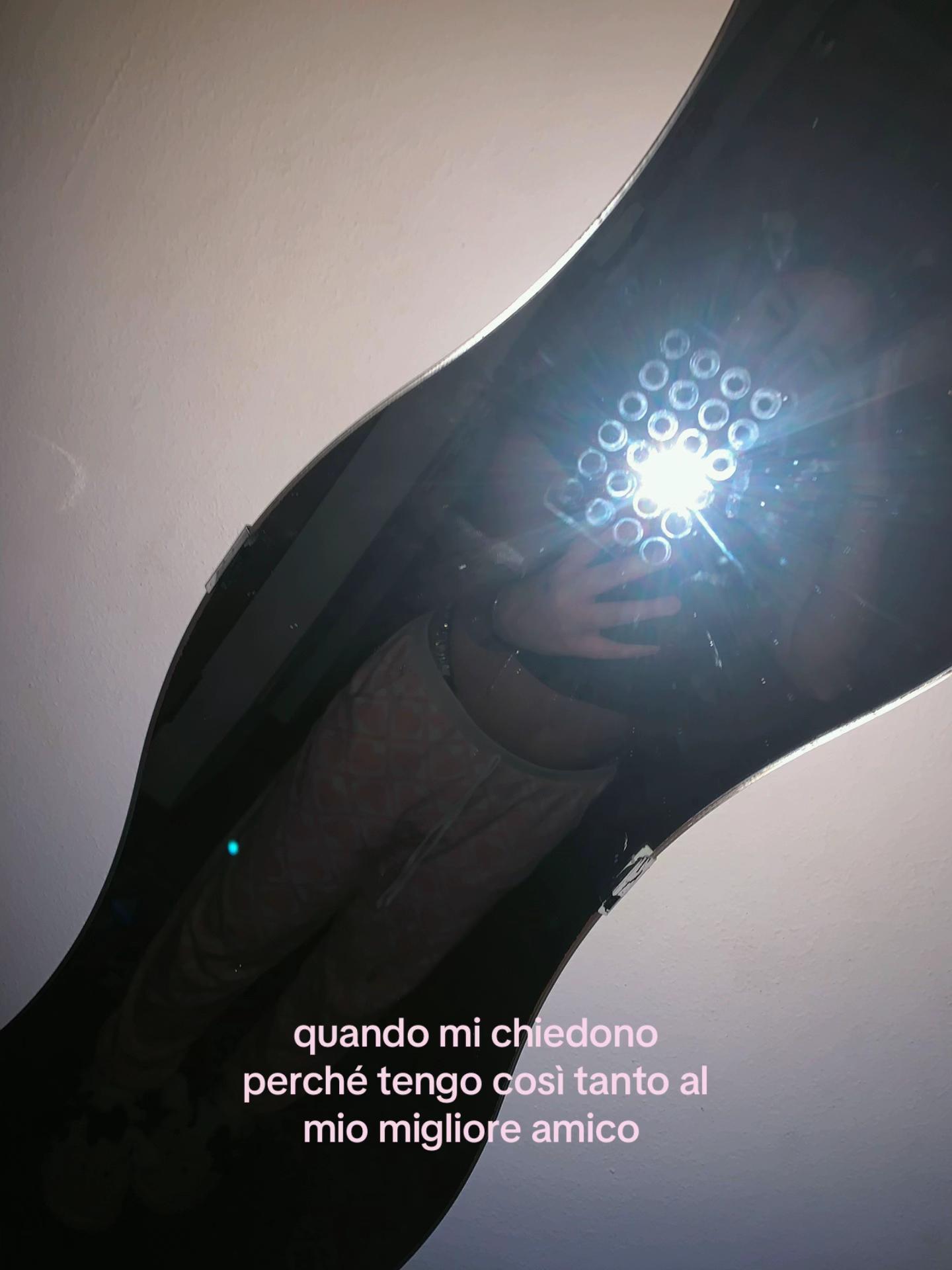 @🦋