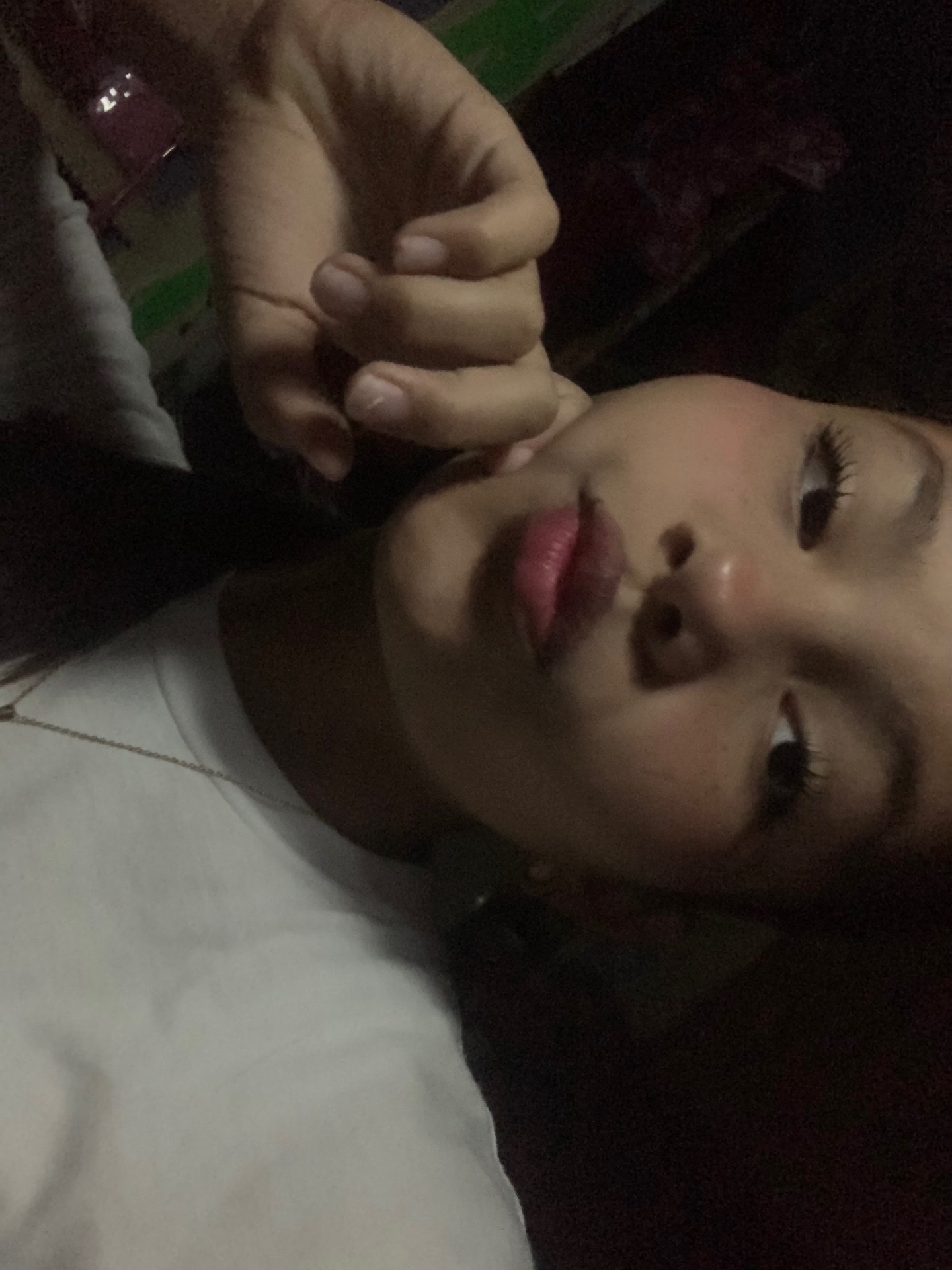 @👻