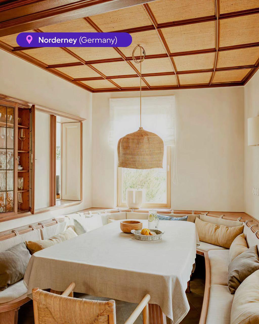 @HomeToGo | Stays & Rentals
