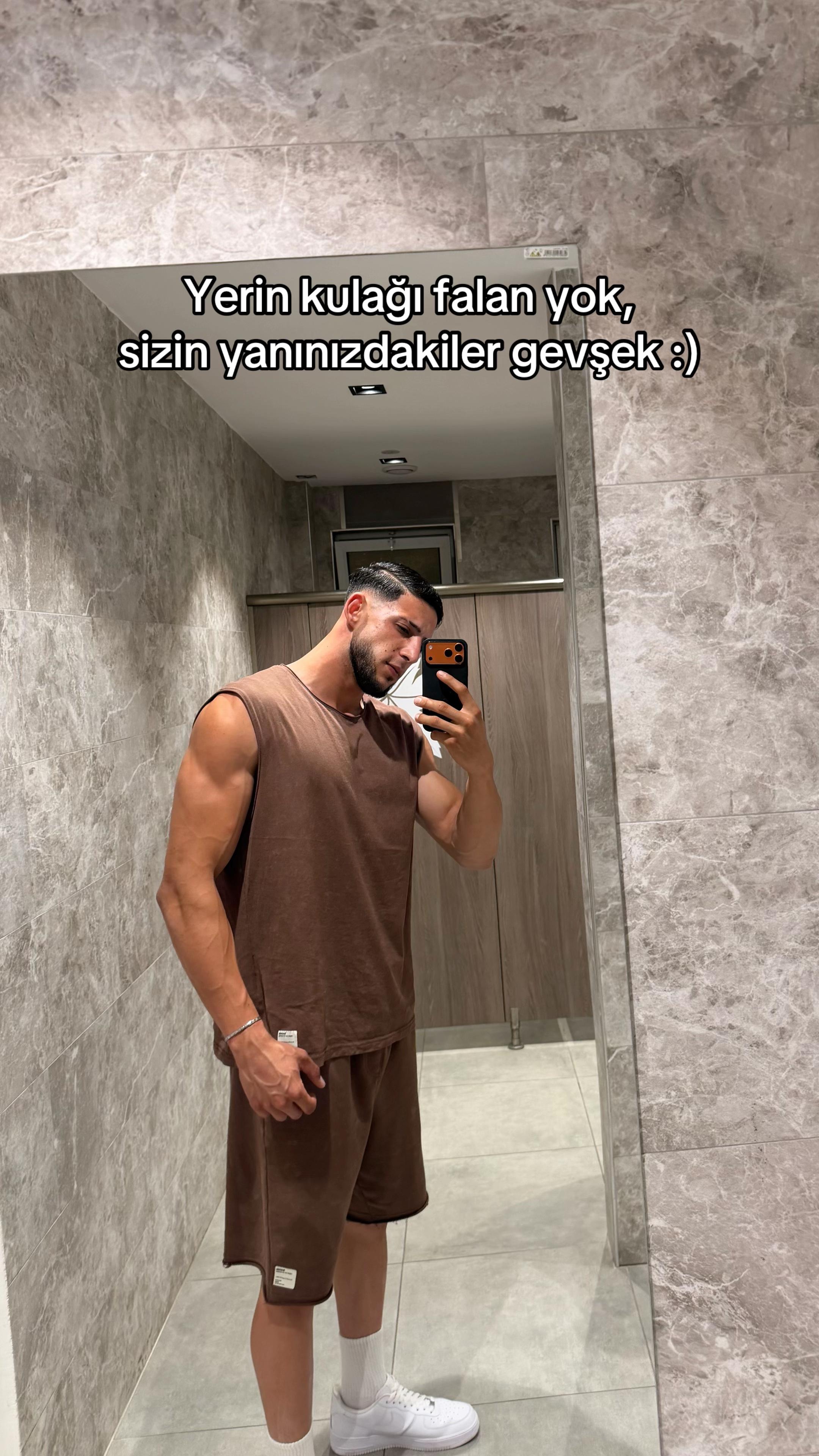 @E.K