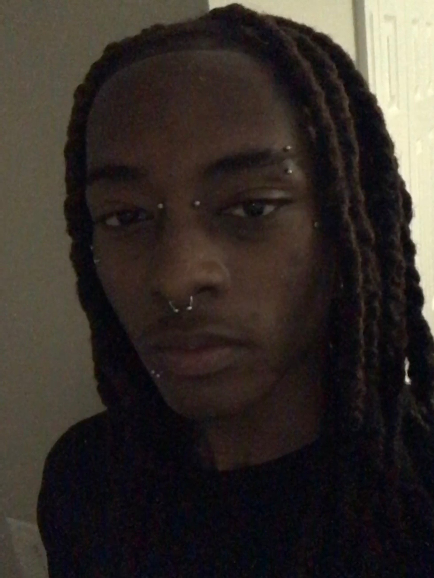 @🧟♂️