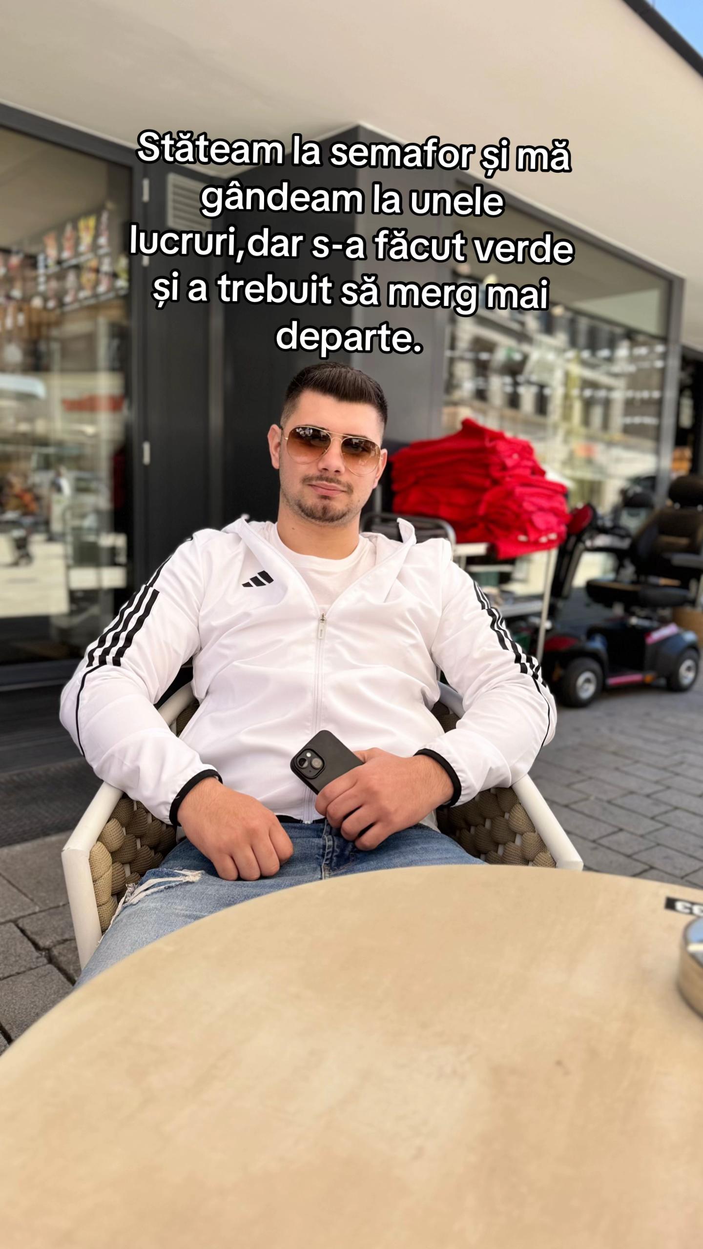 @Robert_Gabriel_Olteanu