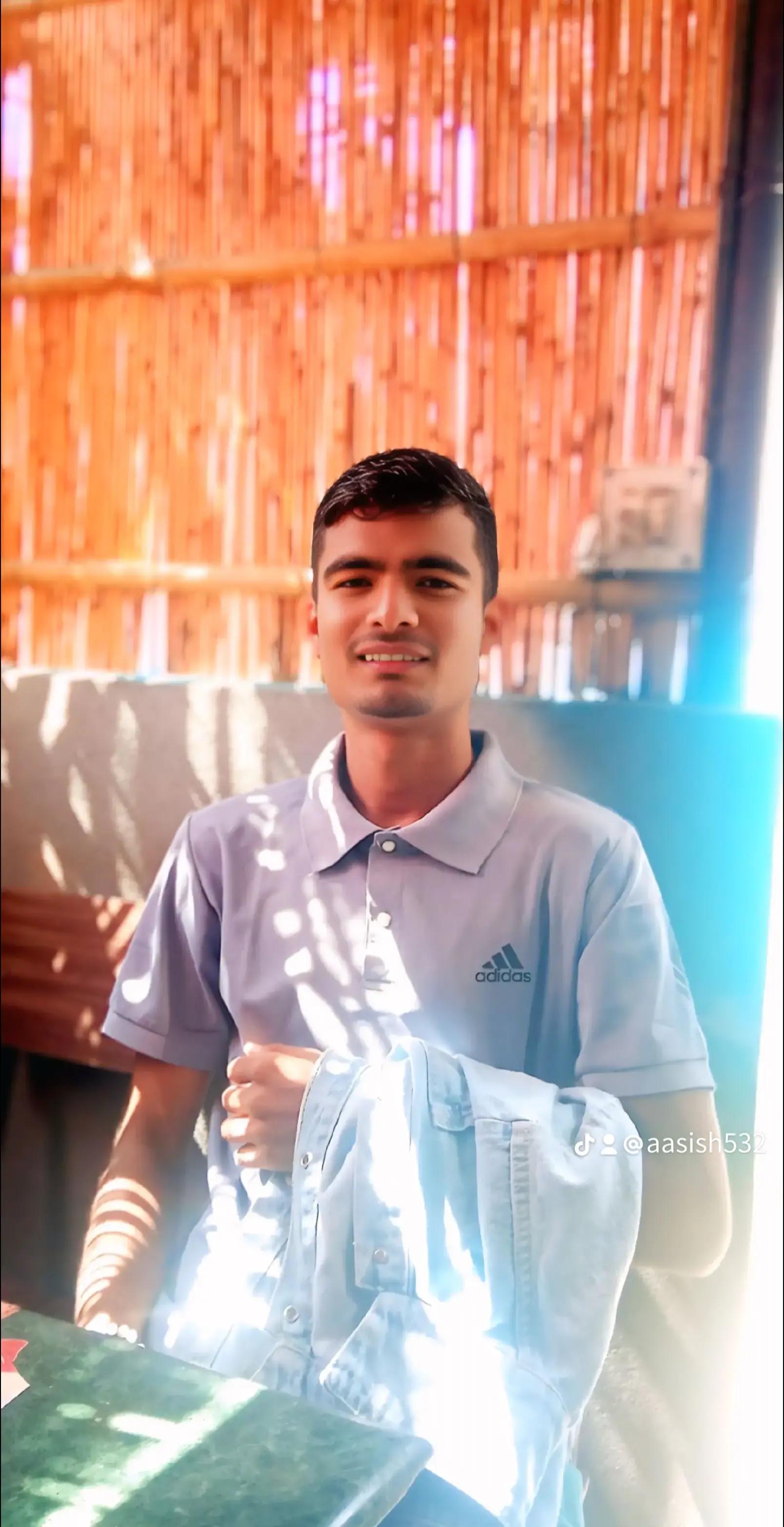 @Mr. Aasish^&radic;❣️🌍