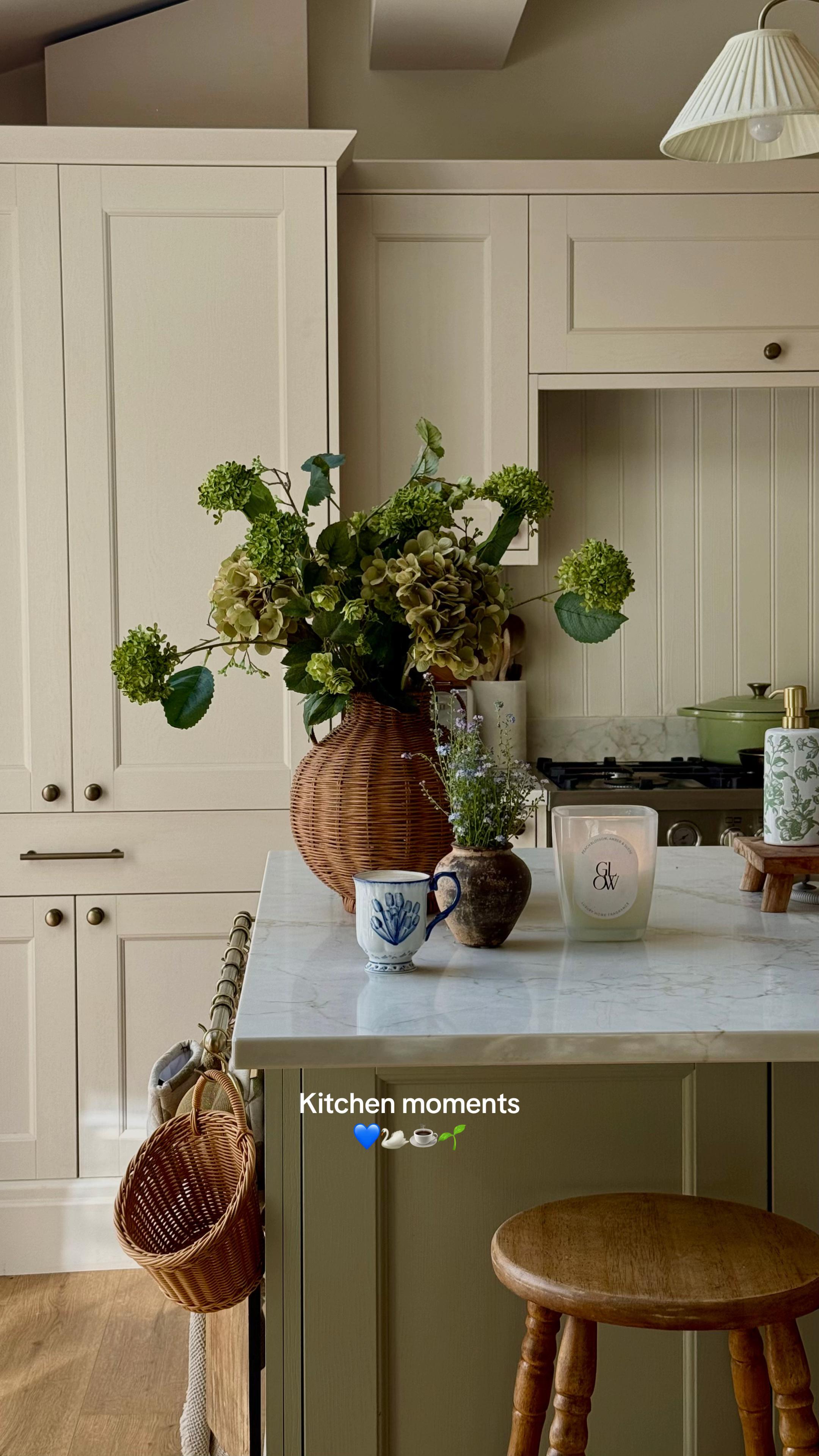 @Keelie 🌸 Outfits + Home 🤍