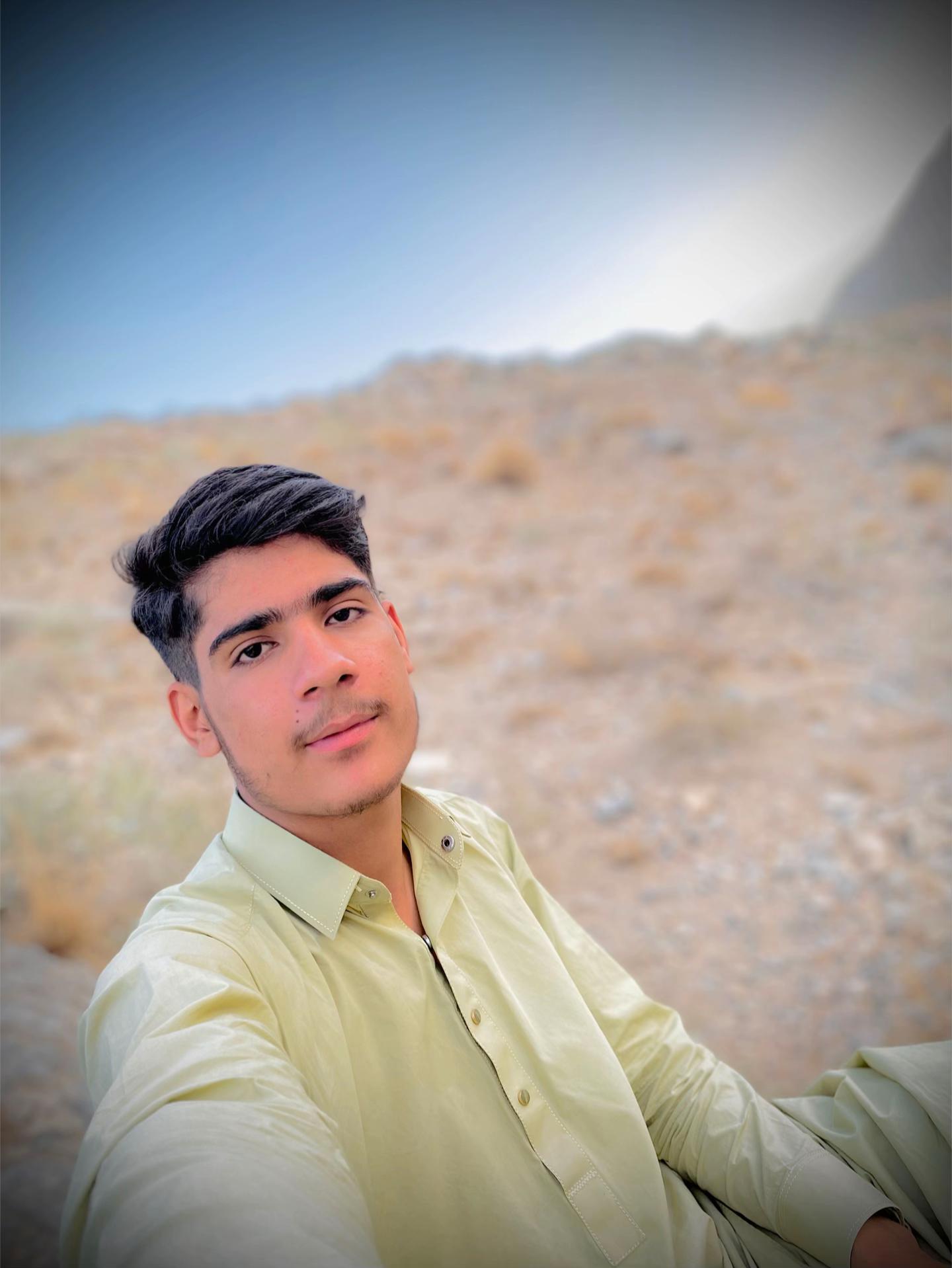 @🍁BÂKÃrبلوچ♥️
