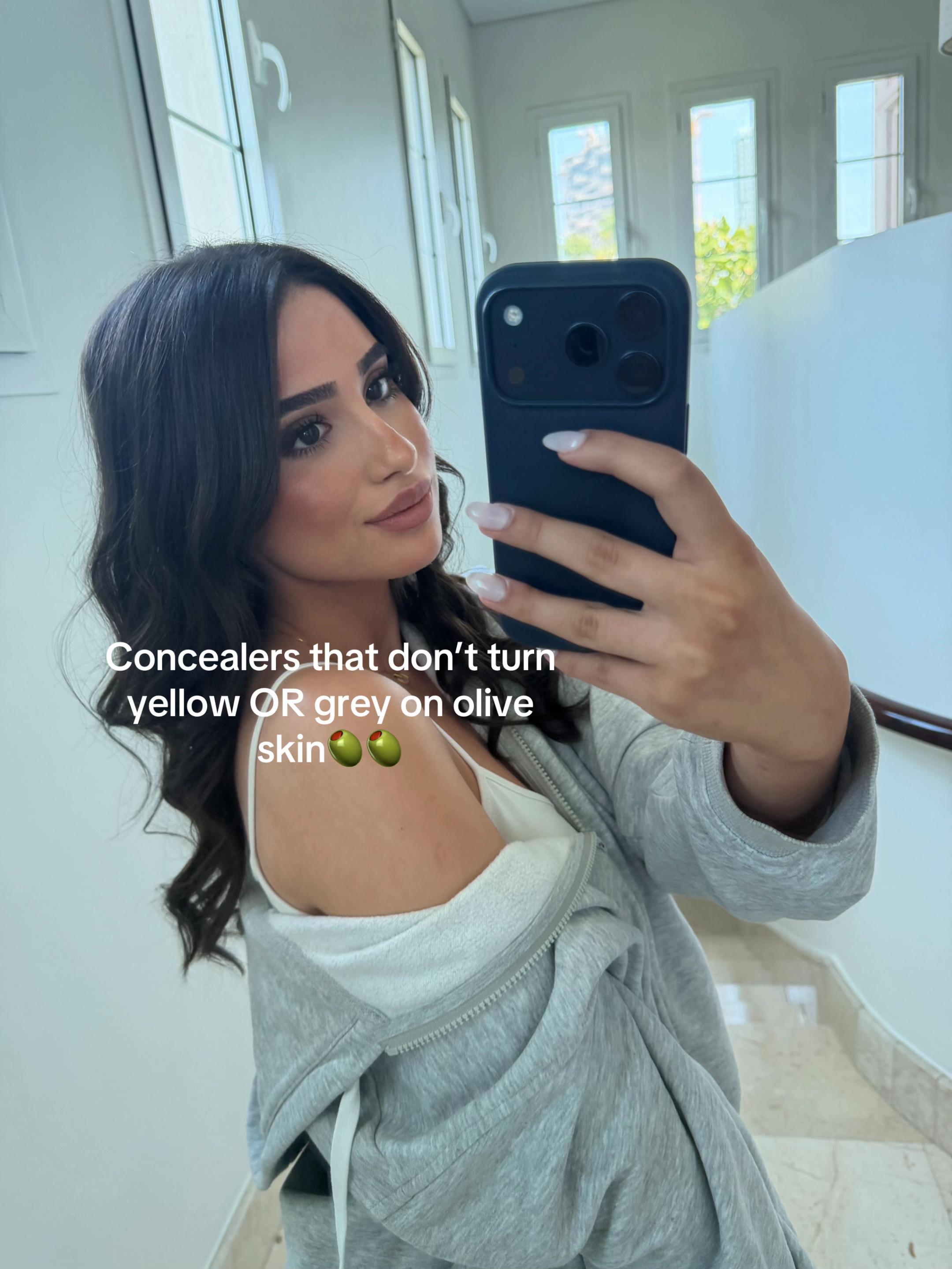 @naya moghraby