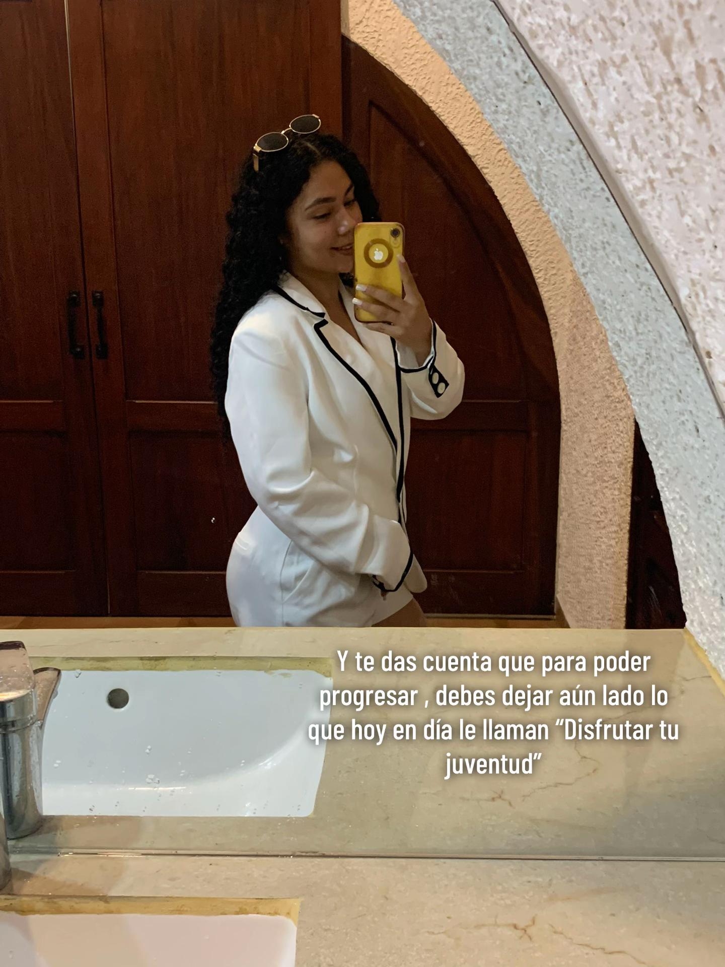 @sofiazelaya98