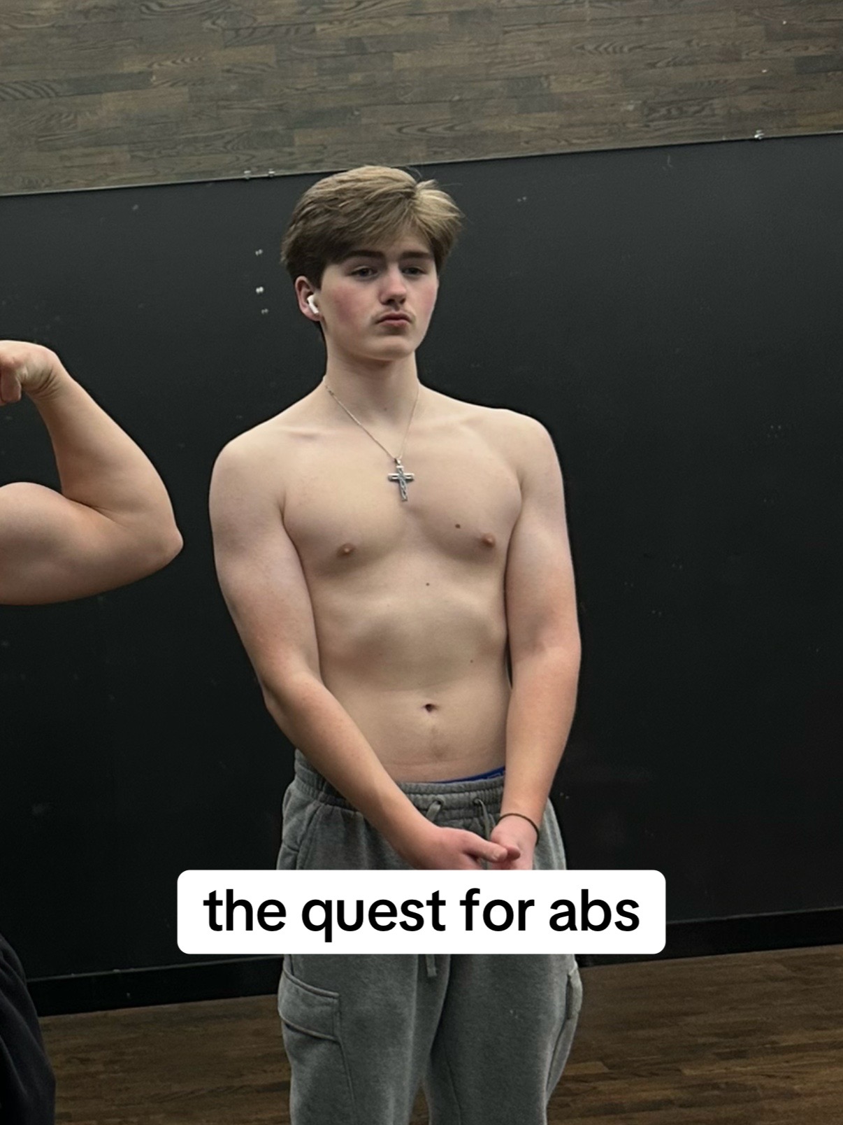 @LB