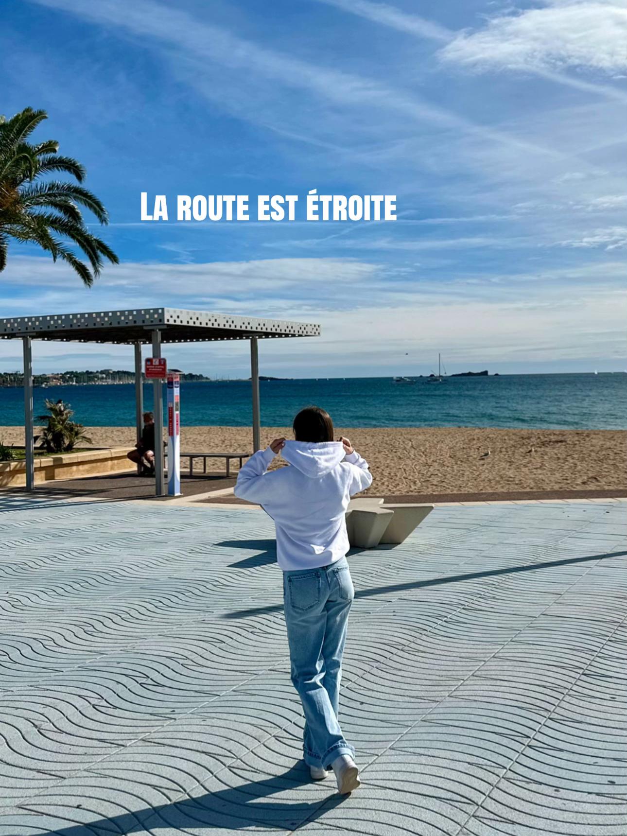 @camille_rochette