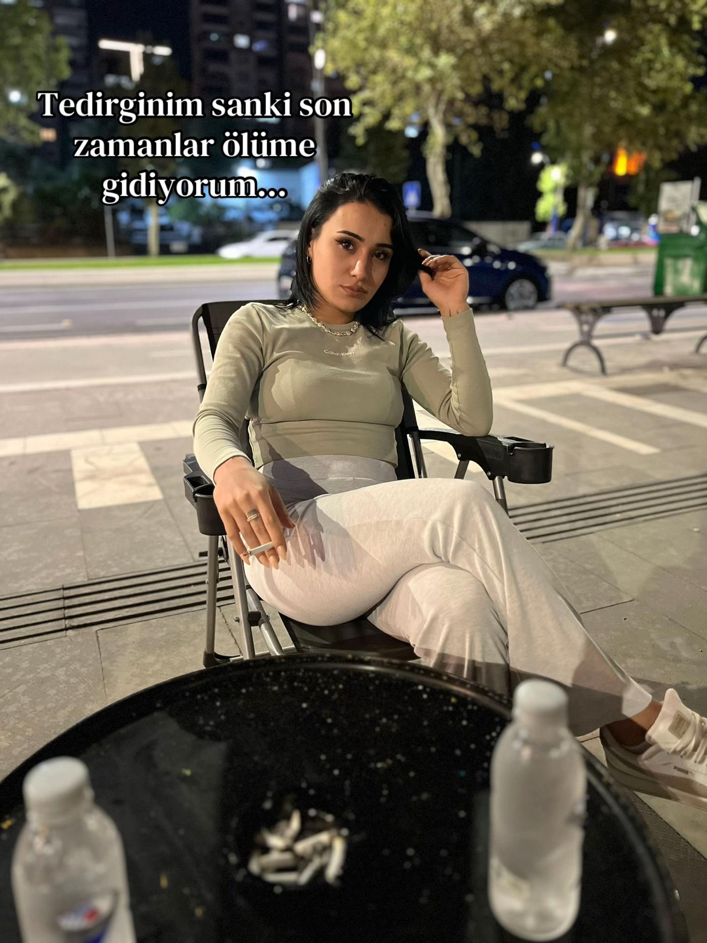 @Defneçam