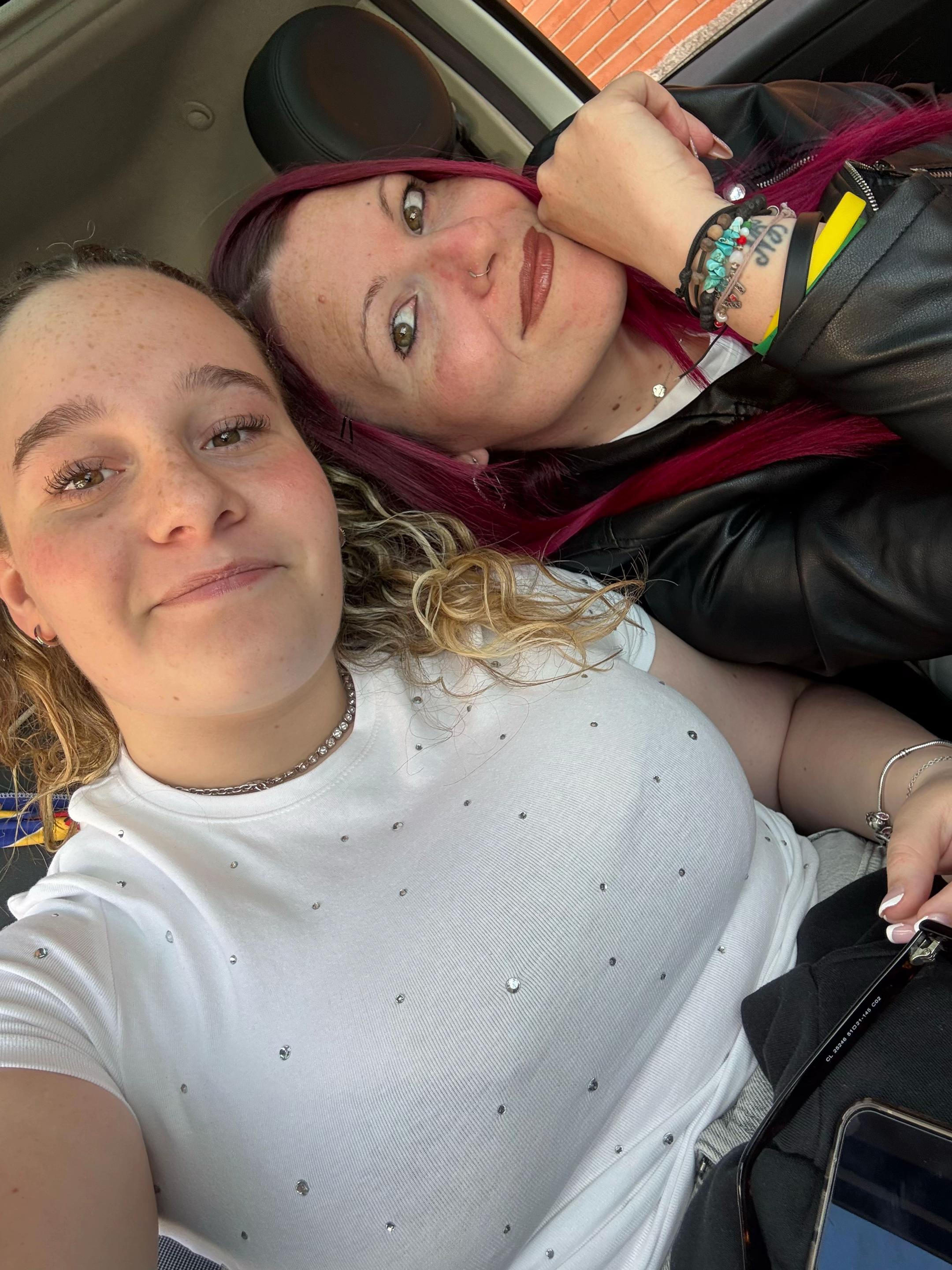 @Iaia.Gio.Sofy.Chri