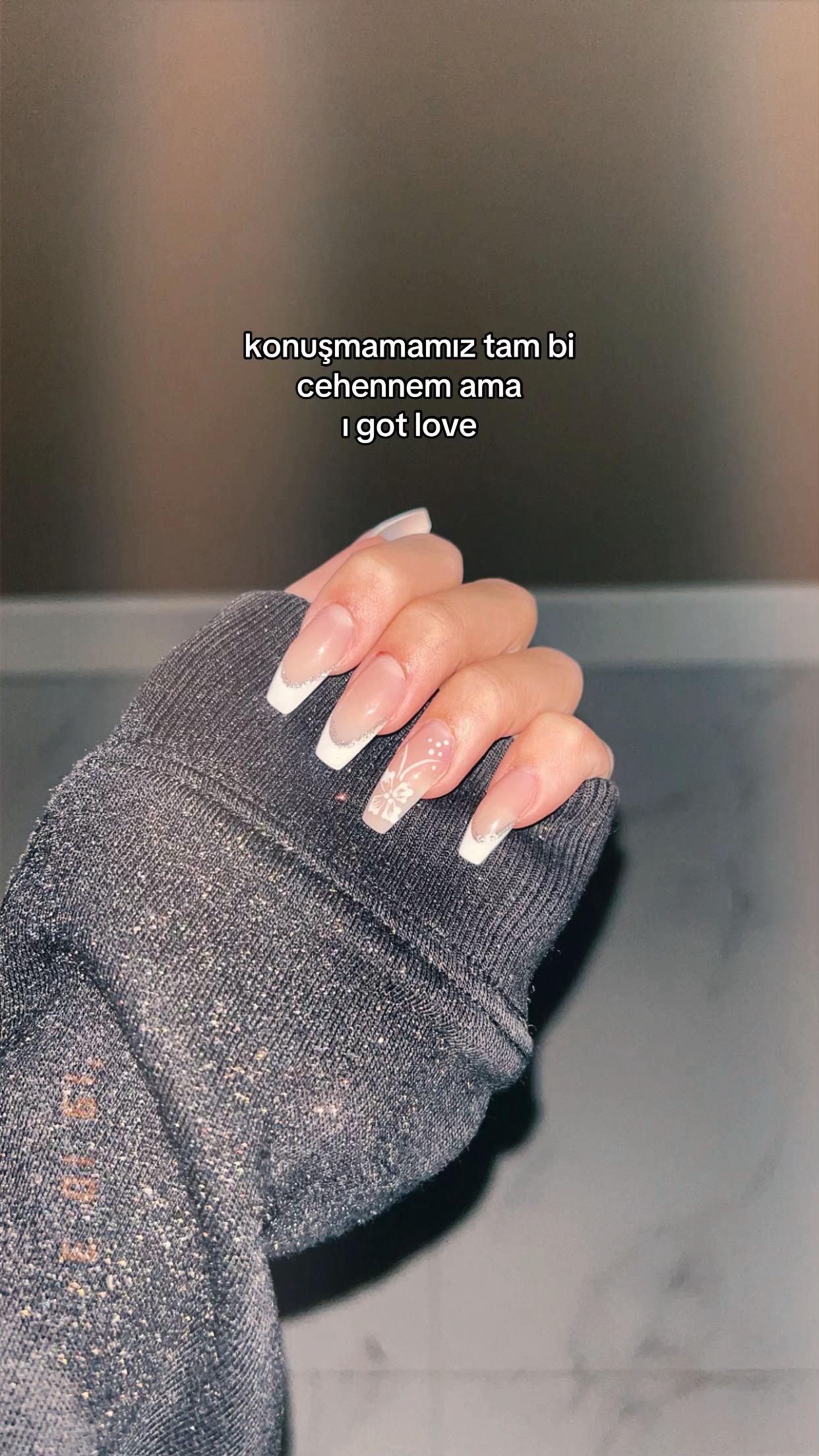 @alossuumm