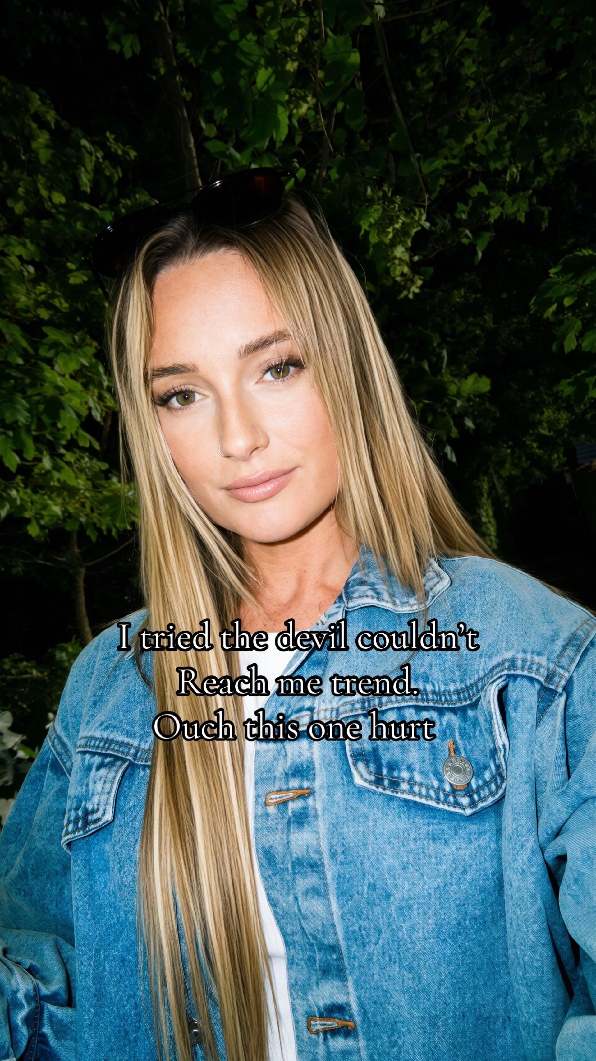 @𝖧𝗈𝗅𝗅𝗂𝖾𝗅𝗈𝗎𝗂𝗌𝖾💕