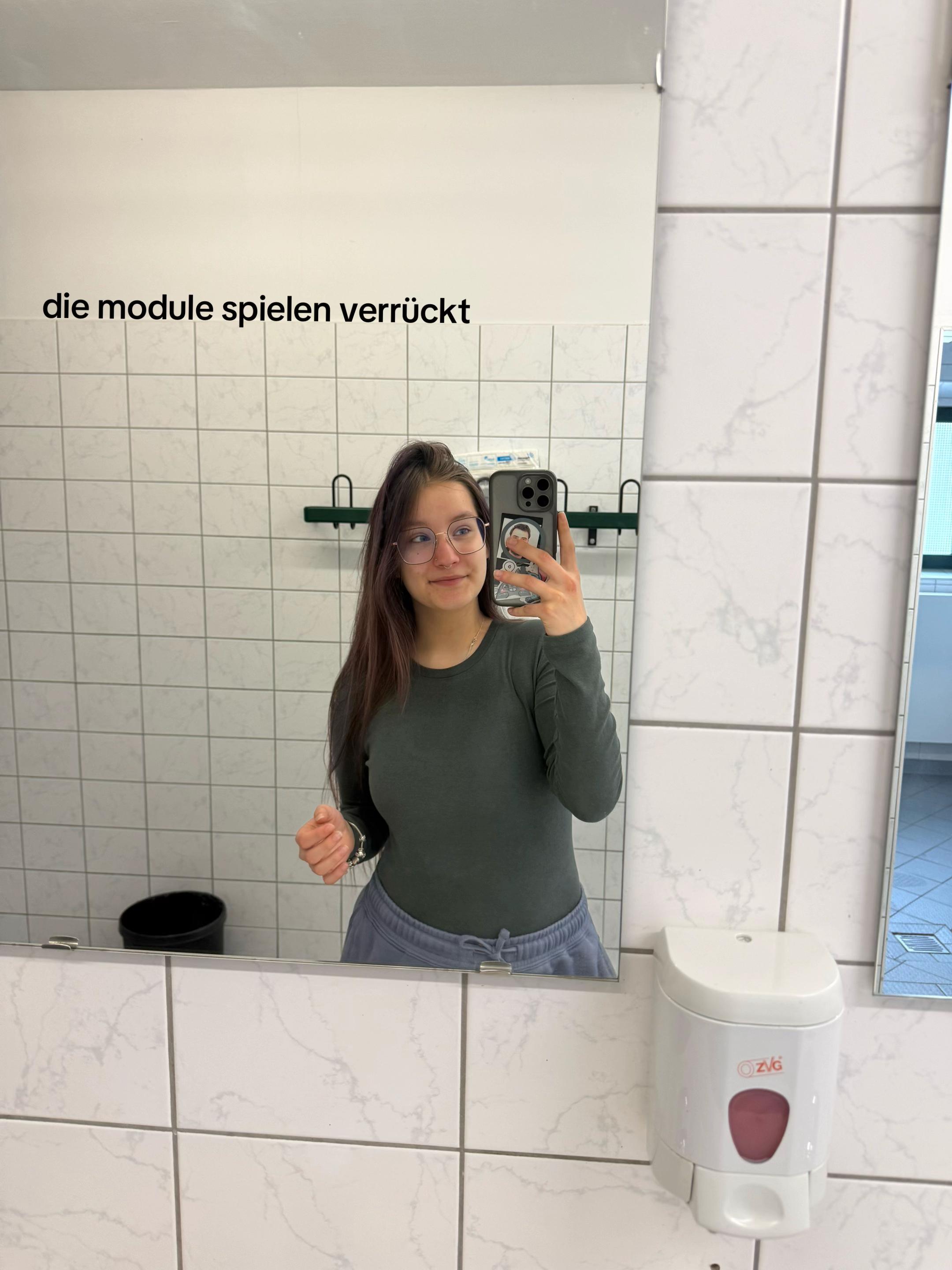 @neelchen🚩
