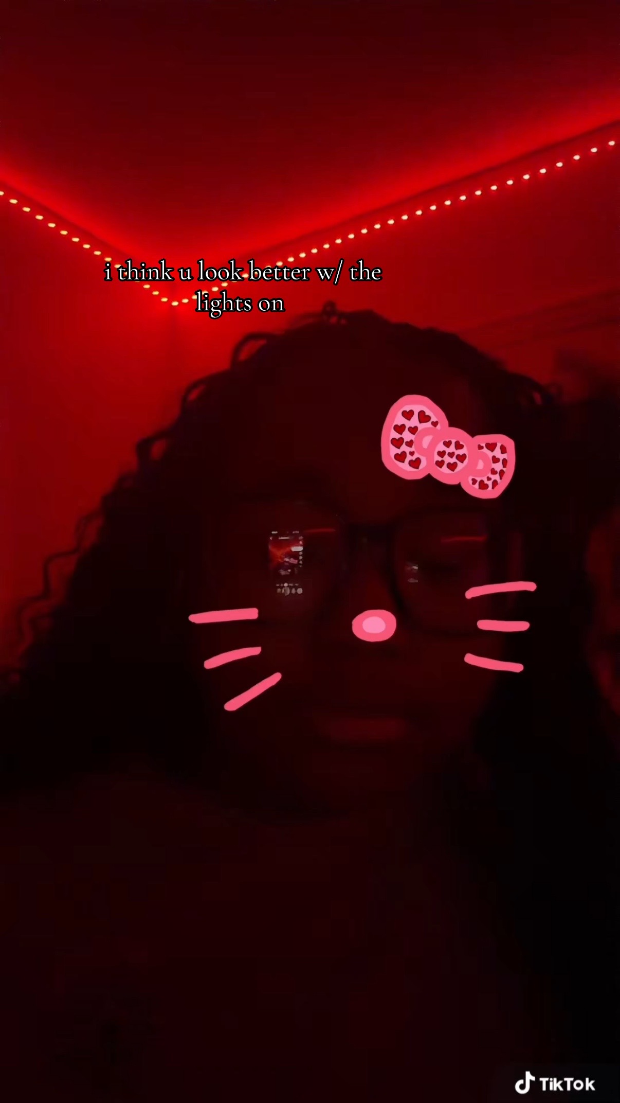 @👩🏽❤️💋👨🏿