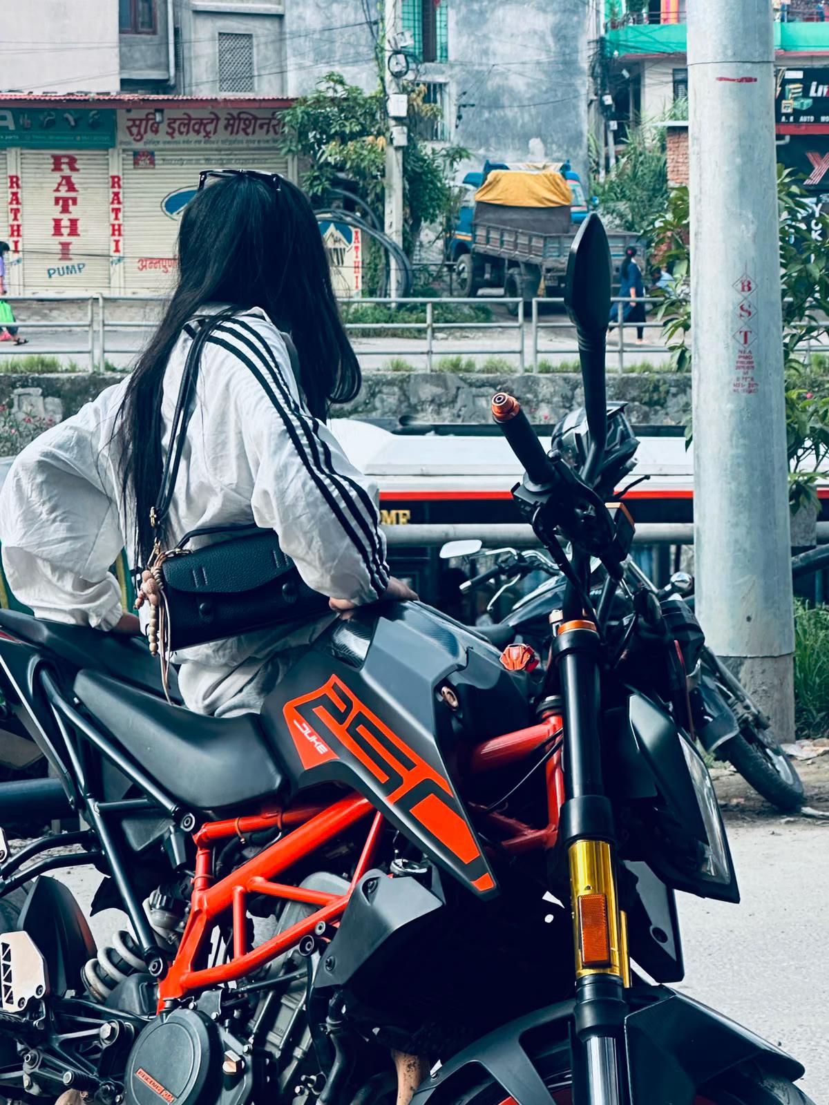 @SARUNAA🫶