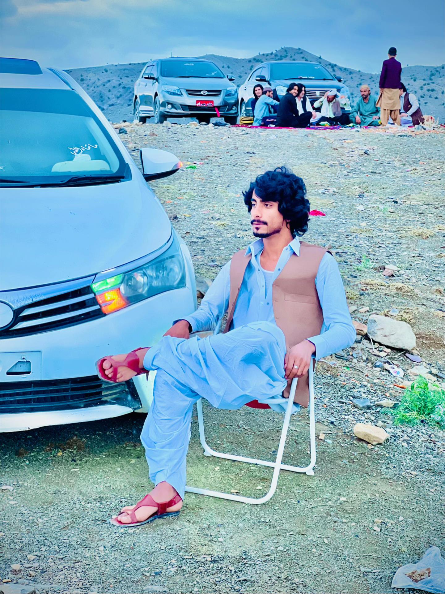 @انتظار دہ لیونیۓ جانان
