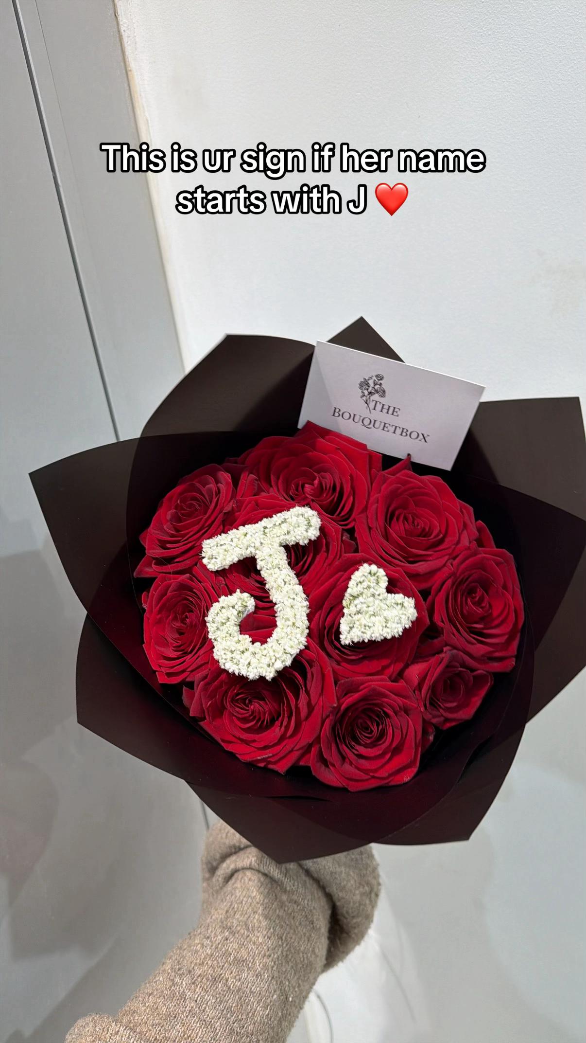 @THE BOUQUET BOX