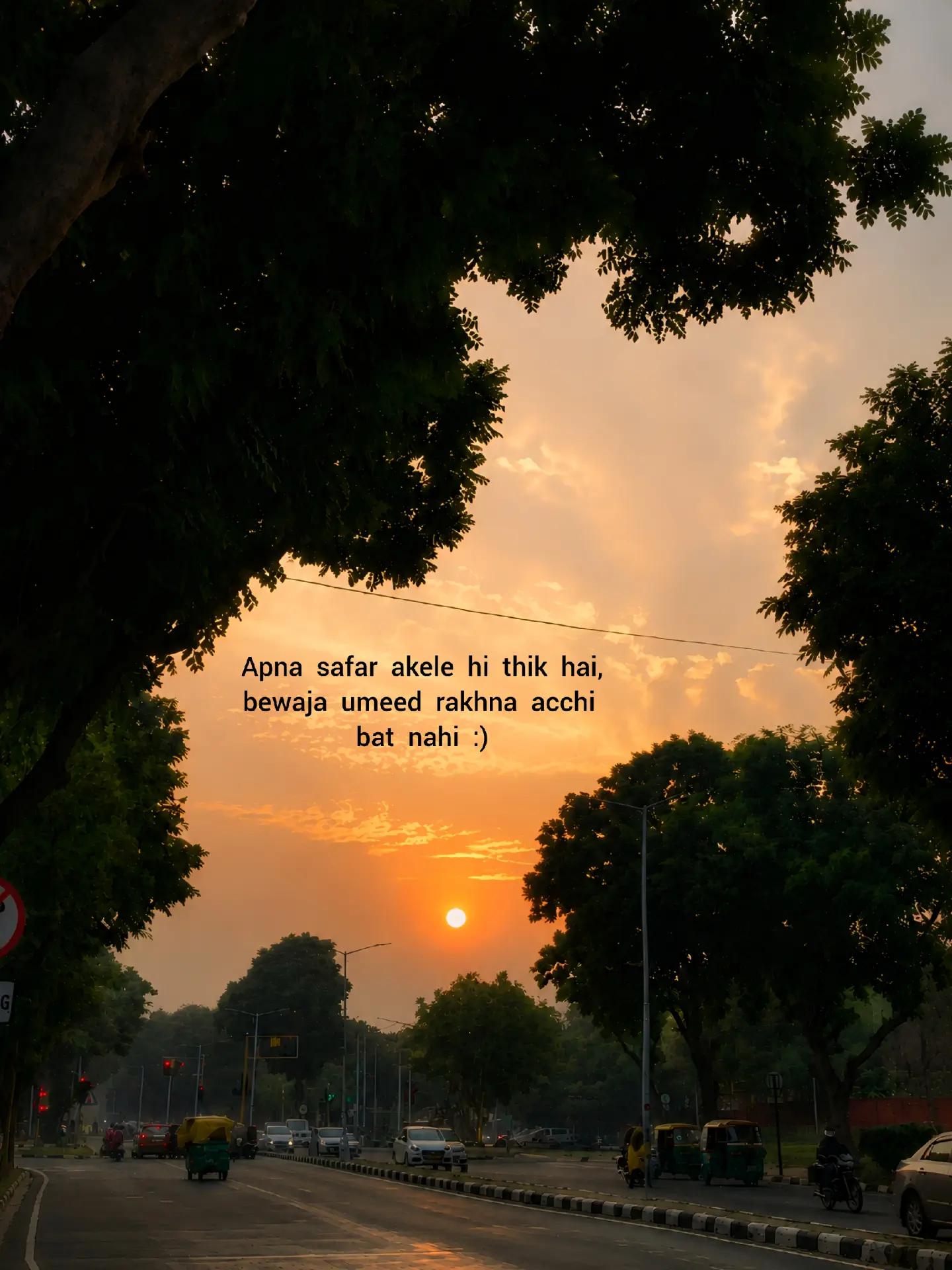 @•