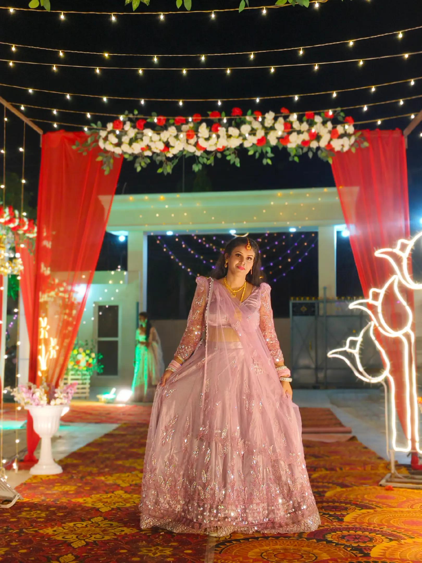 @Divya Mandal