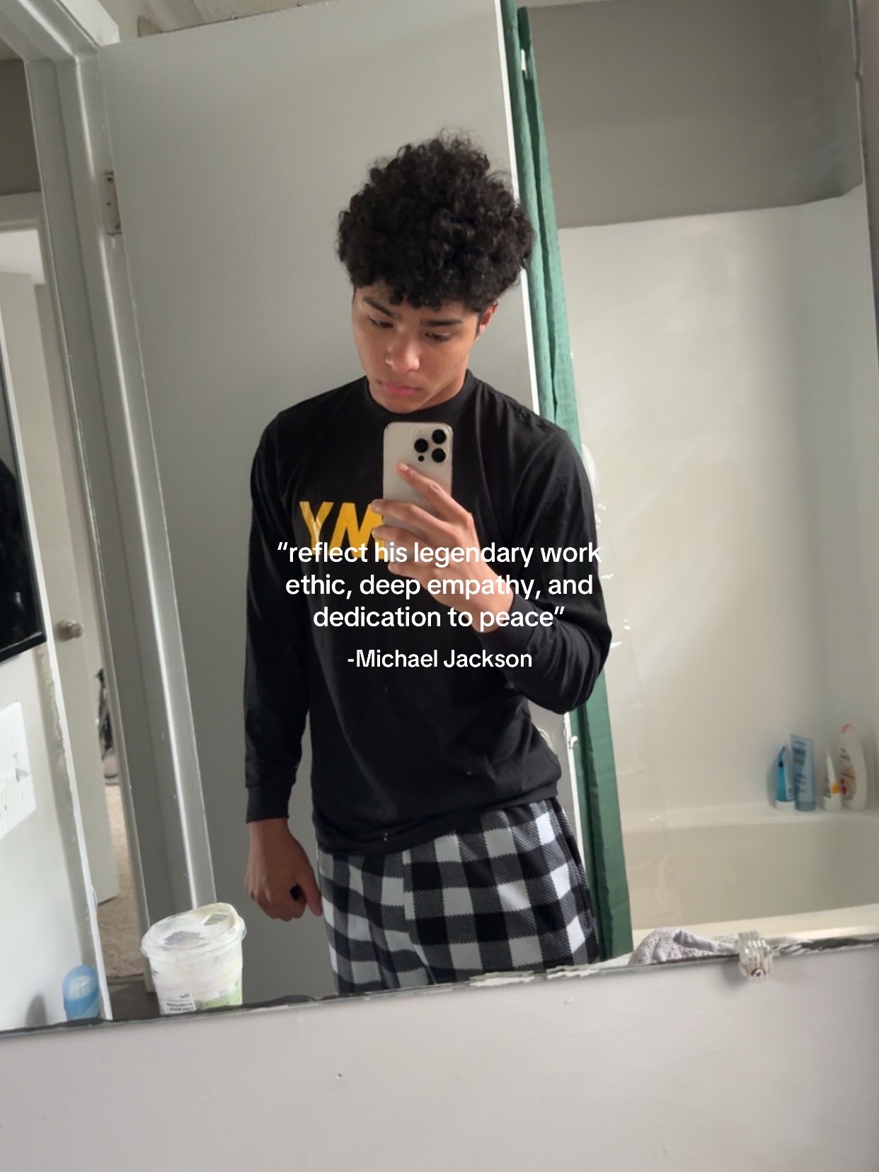 @⋆𝑀𝒶𝓁⋆