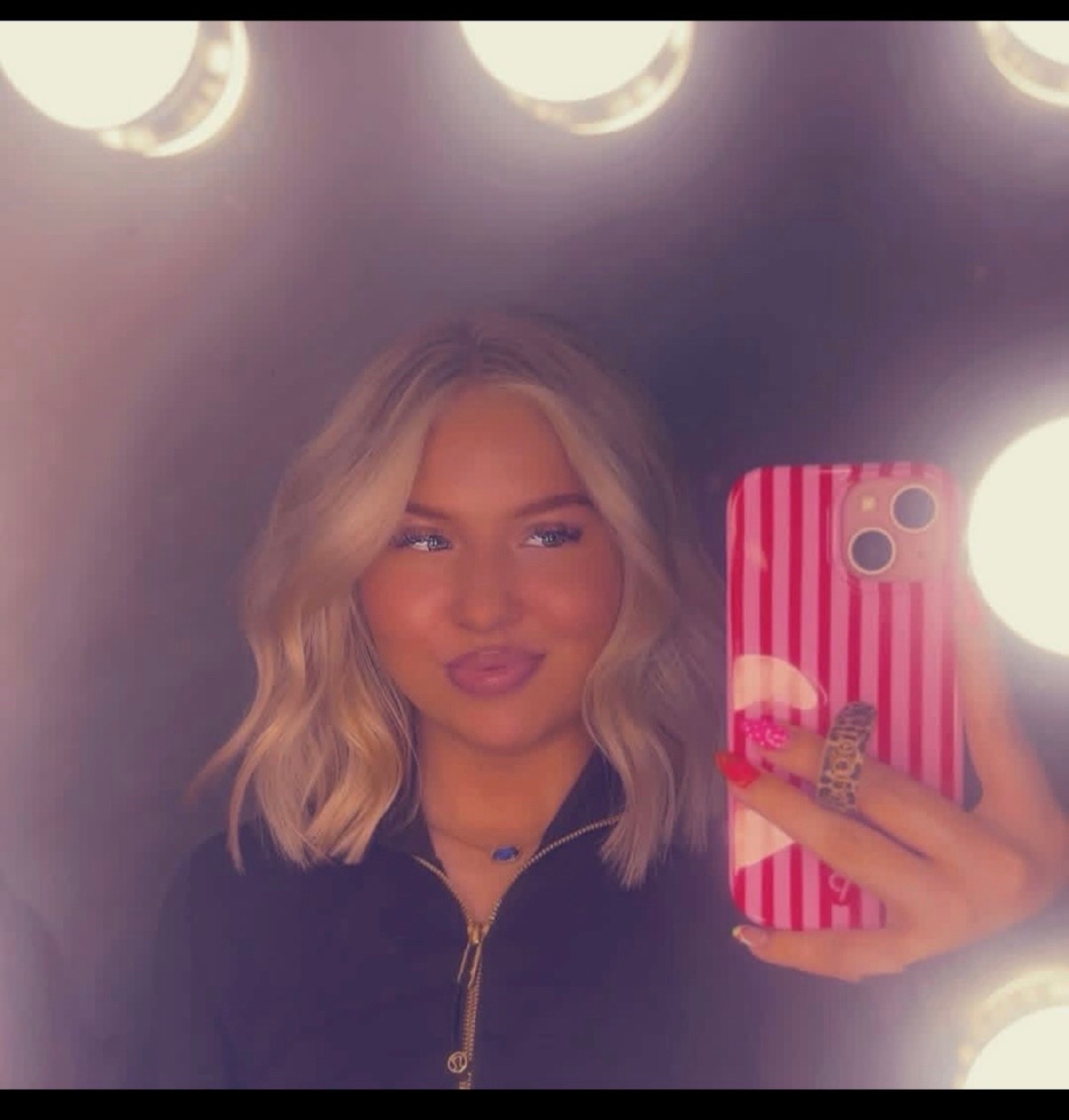 @Sarah-Daniel Smith