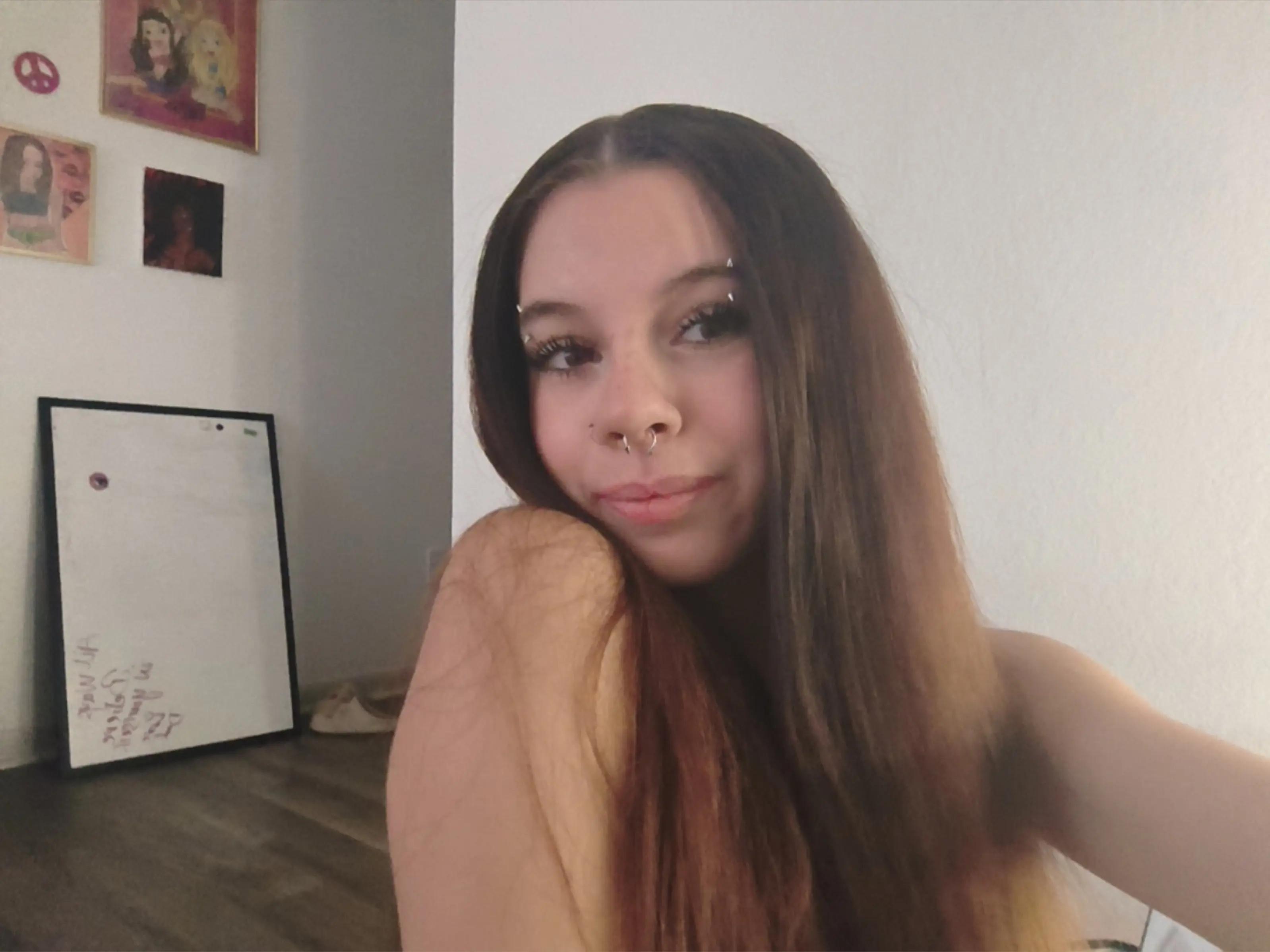 @dumbbunnyhayleyY