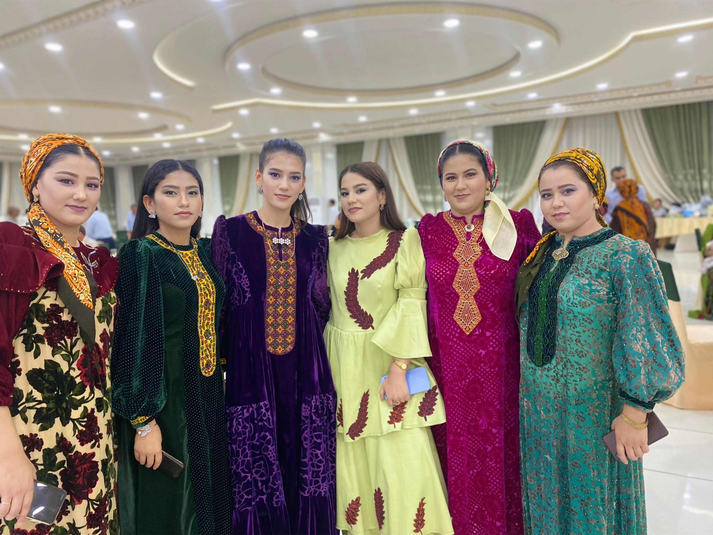 @𝓖𝓤𝓛𝓝𝓤𝓡 𝓜𝓐𝓚𝓔_𝓤𝓟