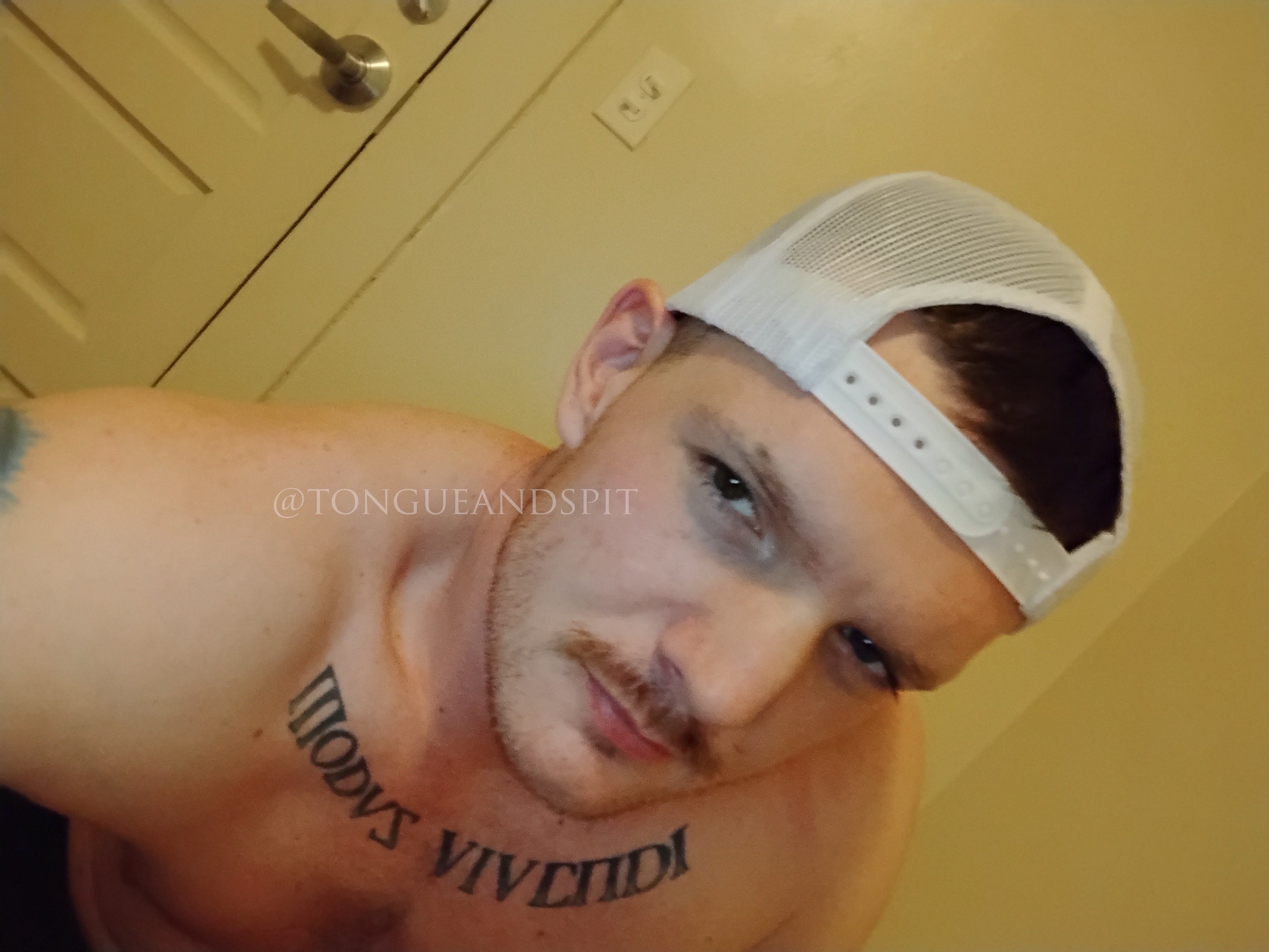 @Tongueandspit