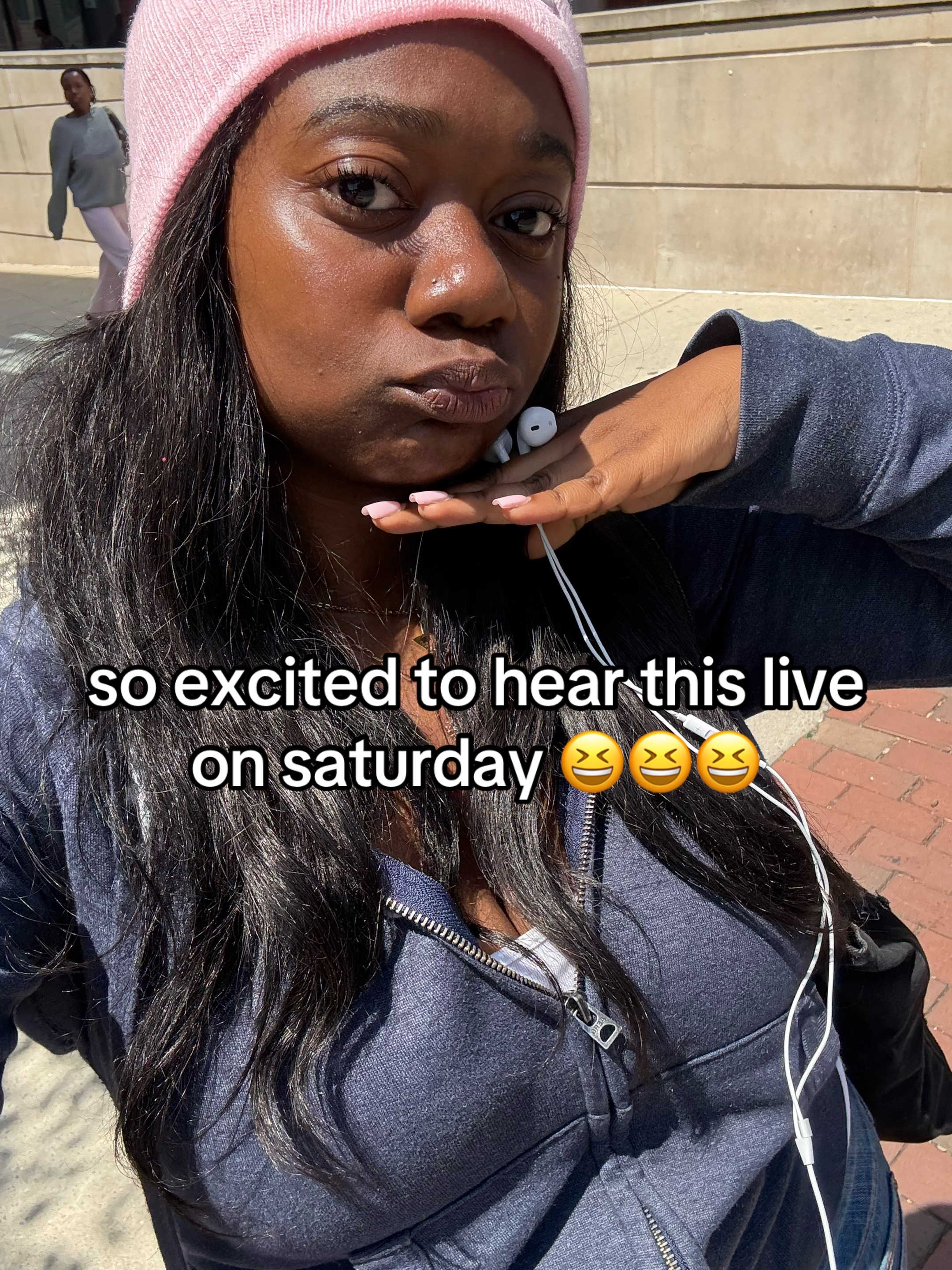 @jjongi’s gf
