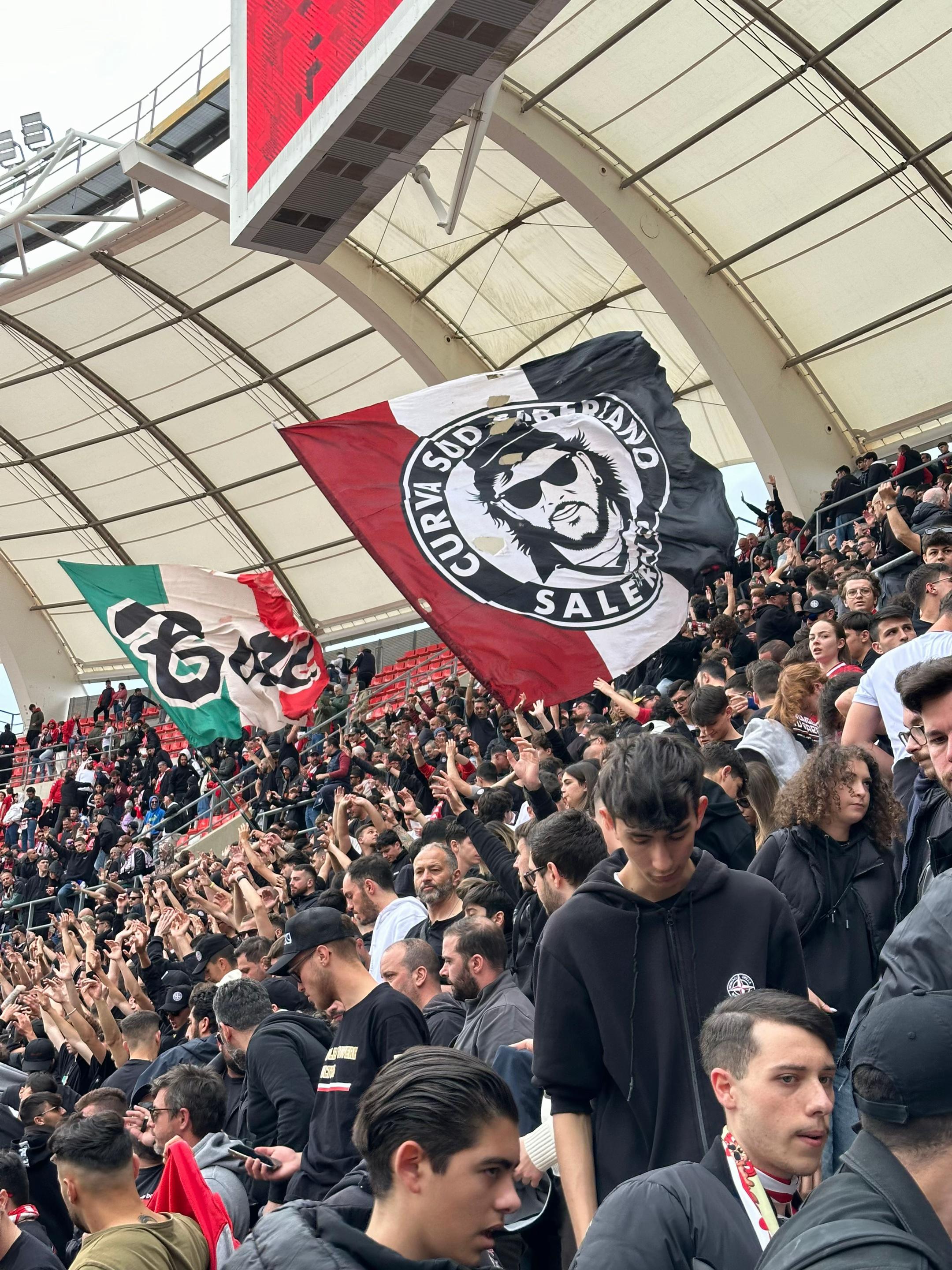 @Ultras Bari