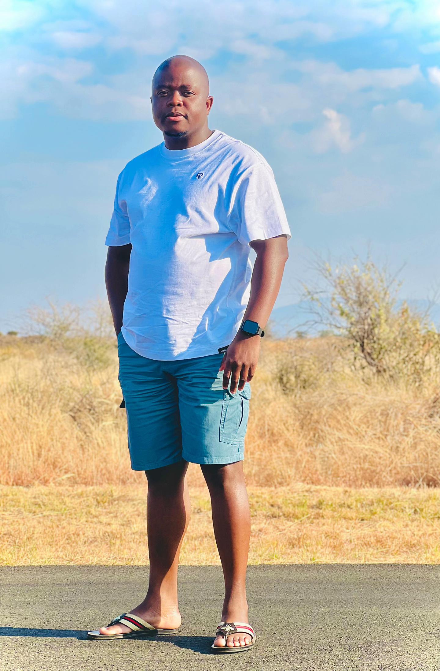 @Ndzumbu🇿🇦