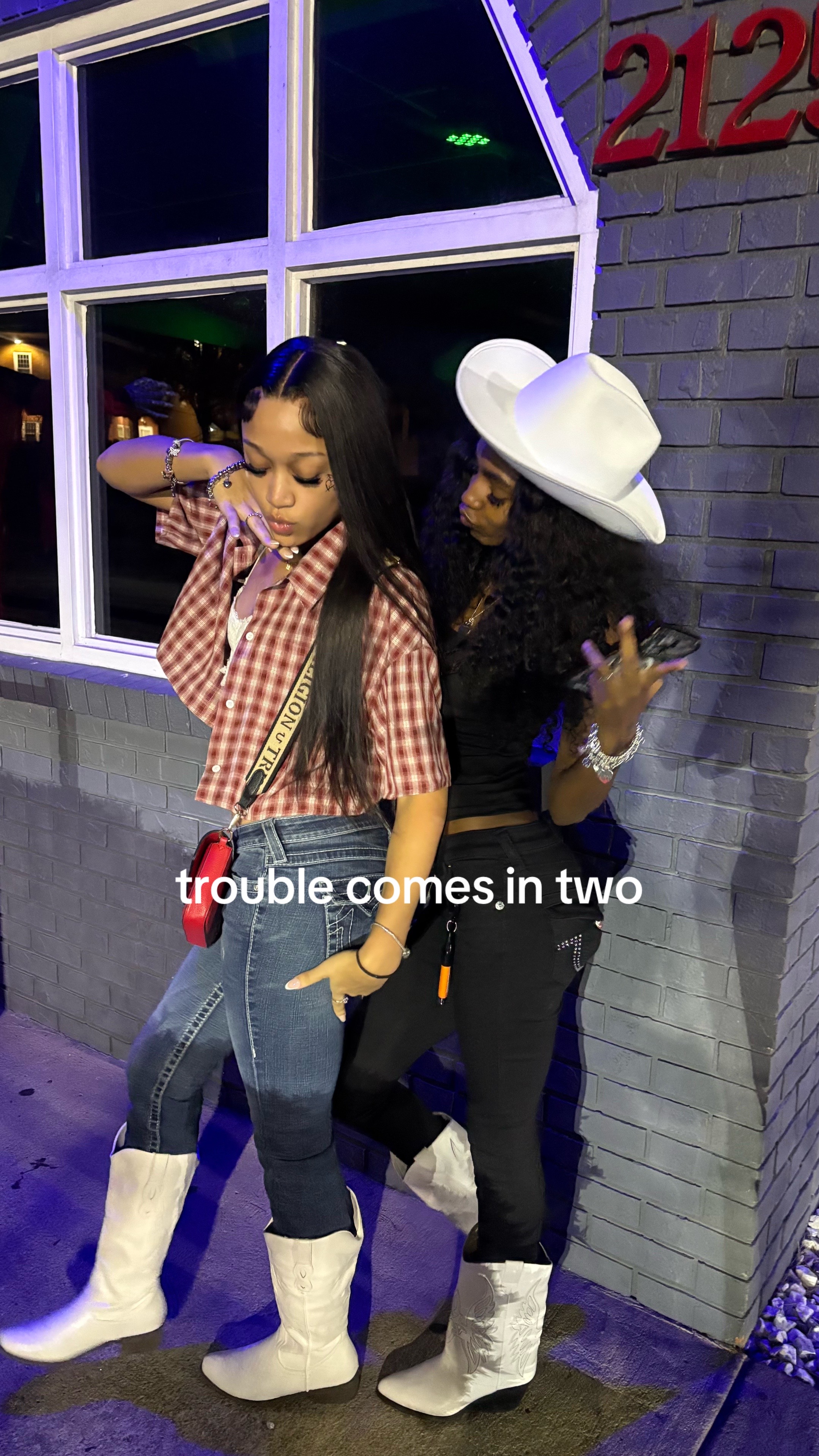 @leigh
