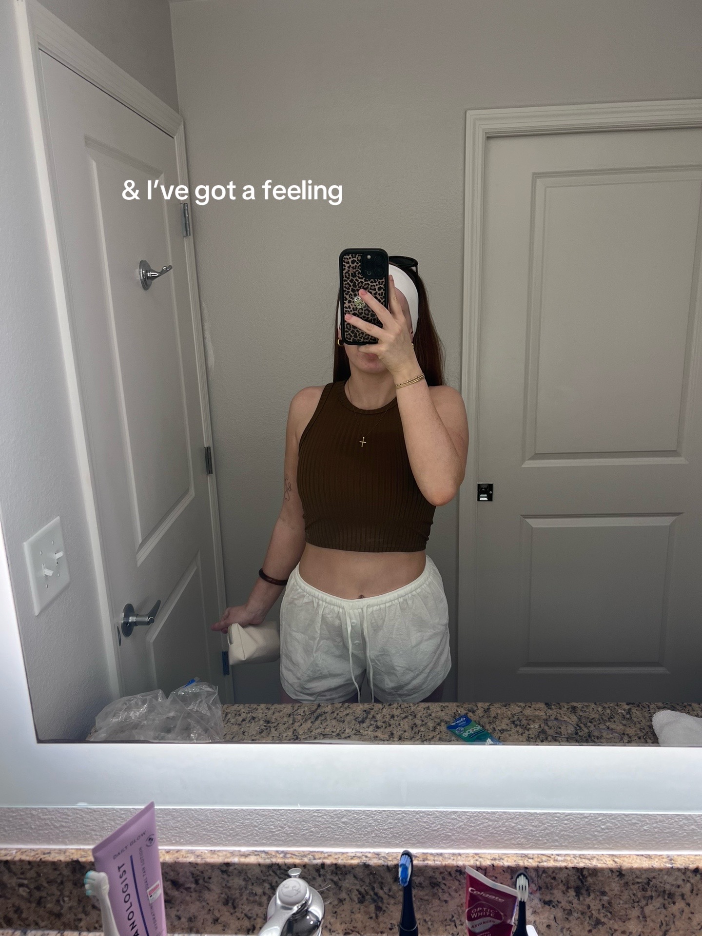 @krystalroseeeee