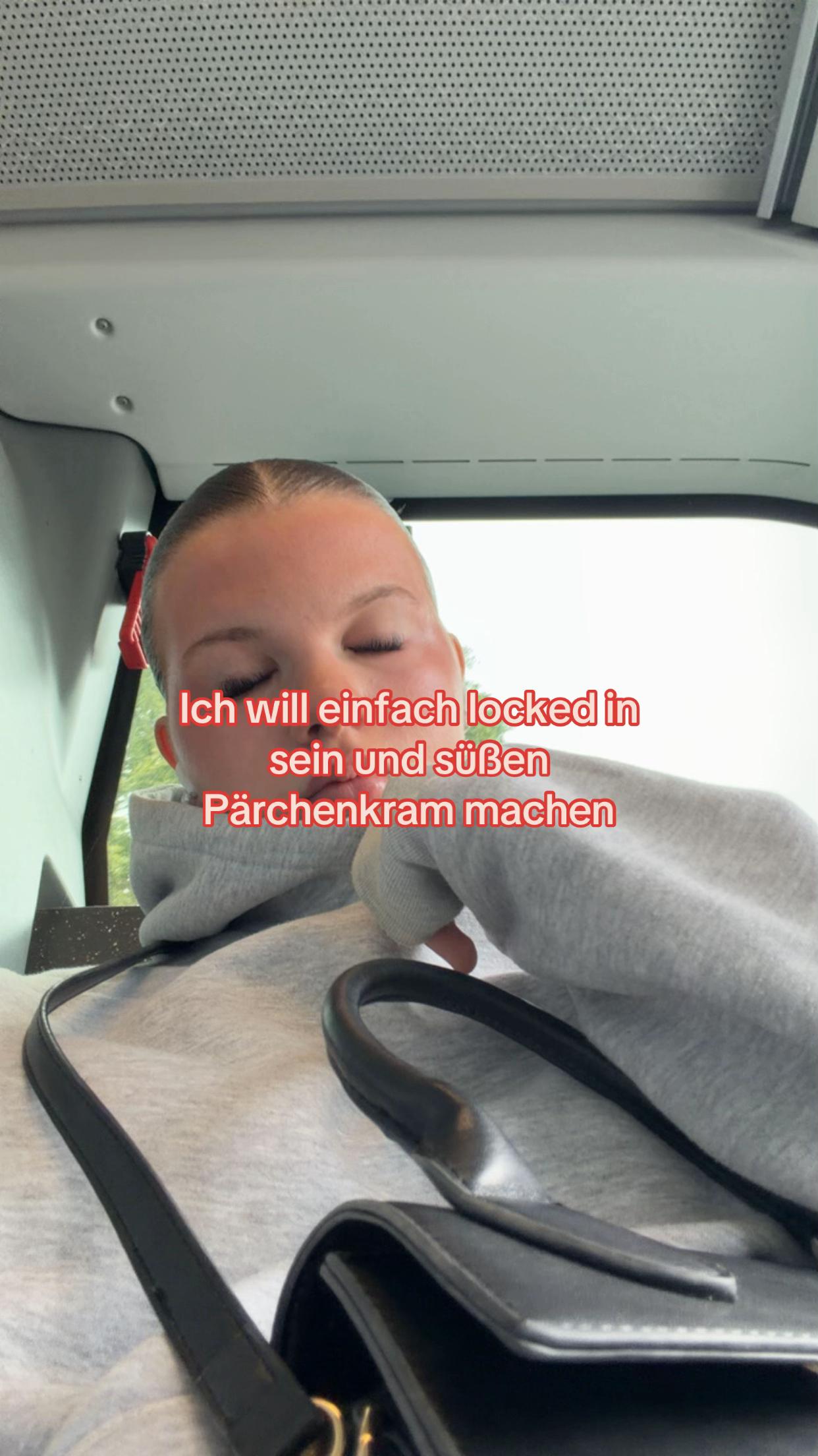 @ℒ